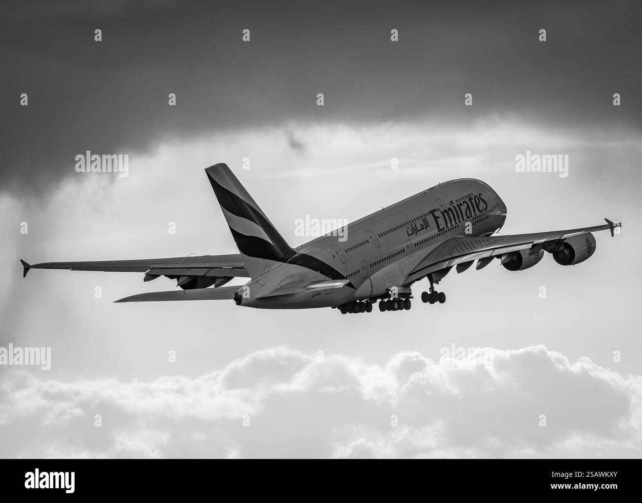 Emirates A380-861 le vol EK18 quitte Manchester pour Dubaï le 30 janvier 2025 Banque D'Images