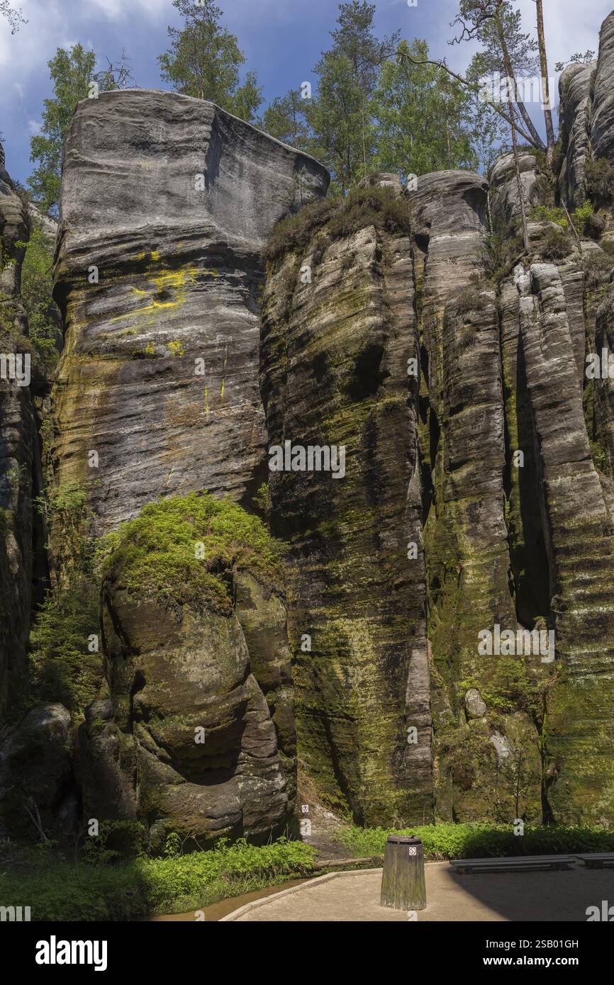 AdrTpach-Teplice Rocks un jour ensoleillé, Dolni AdrTpach, 549 57 Adersbach, CZ Banque D'Images