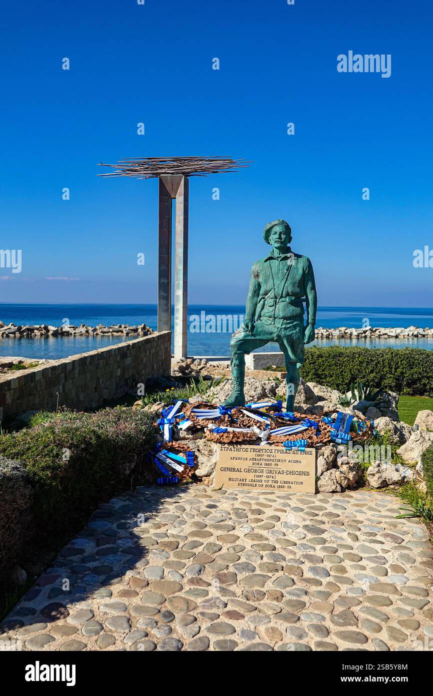 Paphos, Chypre, UE, beau temps d'hiver dans cette destination touristique populaire Banque D'Images Paphos, Chypre, UE, beau temps d'hiver dans cette destination touristique populaire Banque D'Images