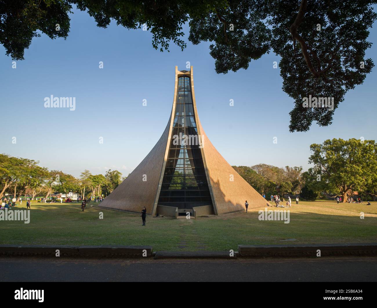 La chapelle commémorative Luce sur le campus de l'Université Tunghai à Taichung, Taiwan. Il a été conçu par je M Pei et Chi-kuan Chen Banque D'Images