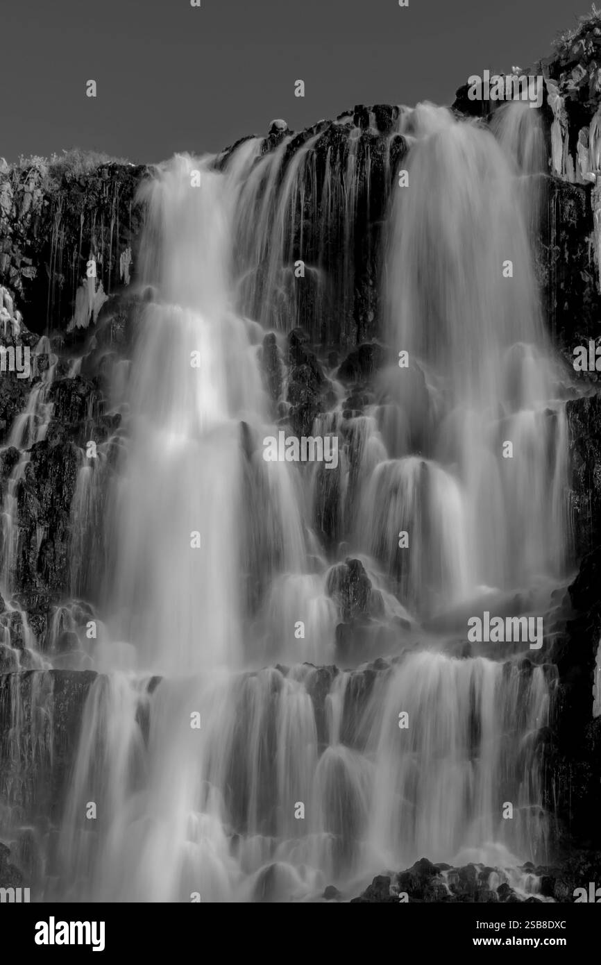 Upper Lemmon Falls à Ritter Island, Idaho photo en noir et blanc Banque D'Images