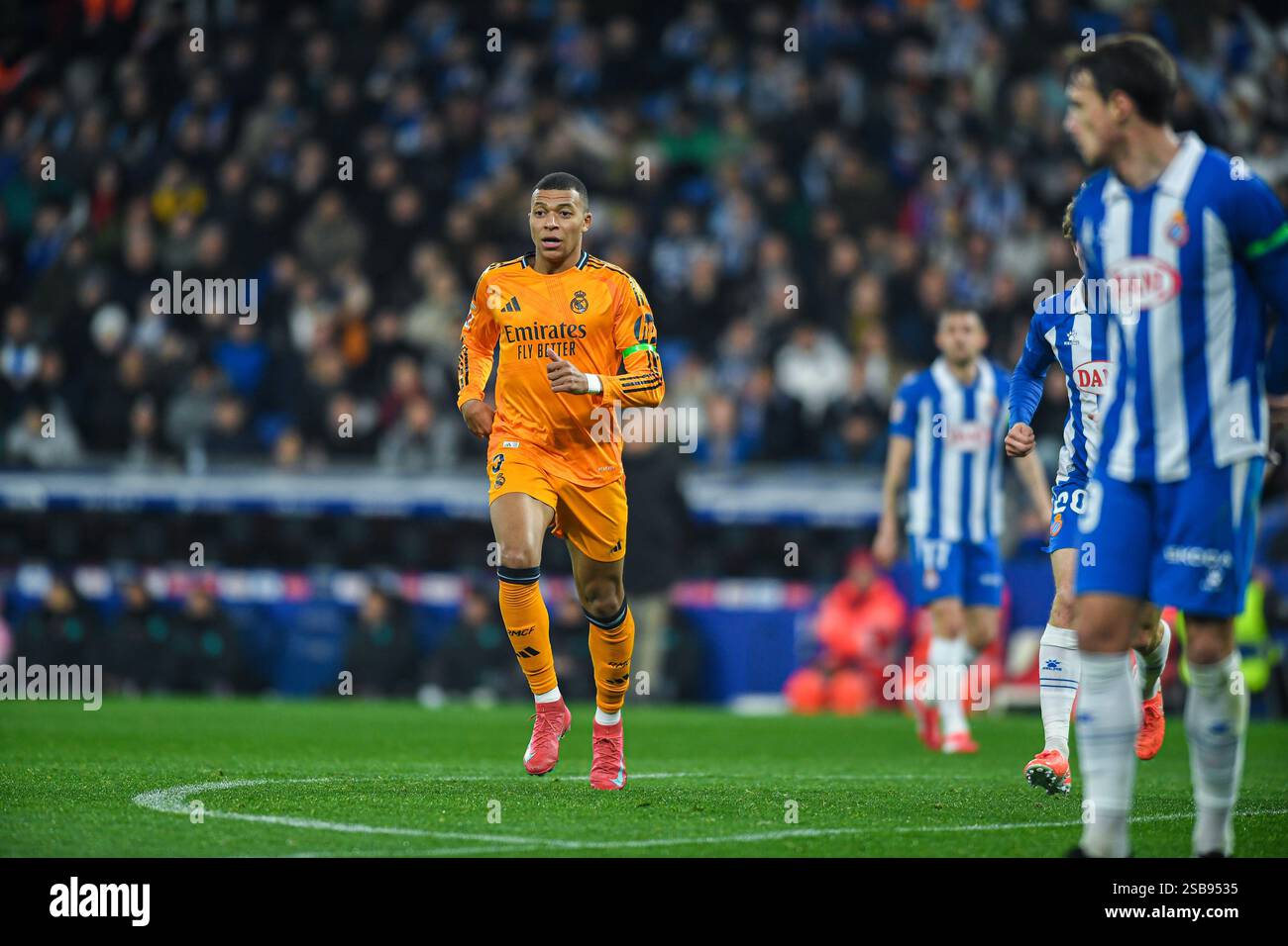 Cornella El Prat, ESP. 1er février 2025. RCD ESPANYOL vs REAL MADRID 1 février 2025 Mbappe (9) du Real Madrid lors du match entre le RCD Espanyol et le Real Madrid correspondant à la vingt-deux journée de la Liga EA Sports au stade RCDE de Barcelone, Espagne. Crédit : Rosdemora/Alamy Live News Banque D'Images