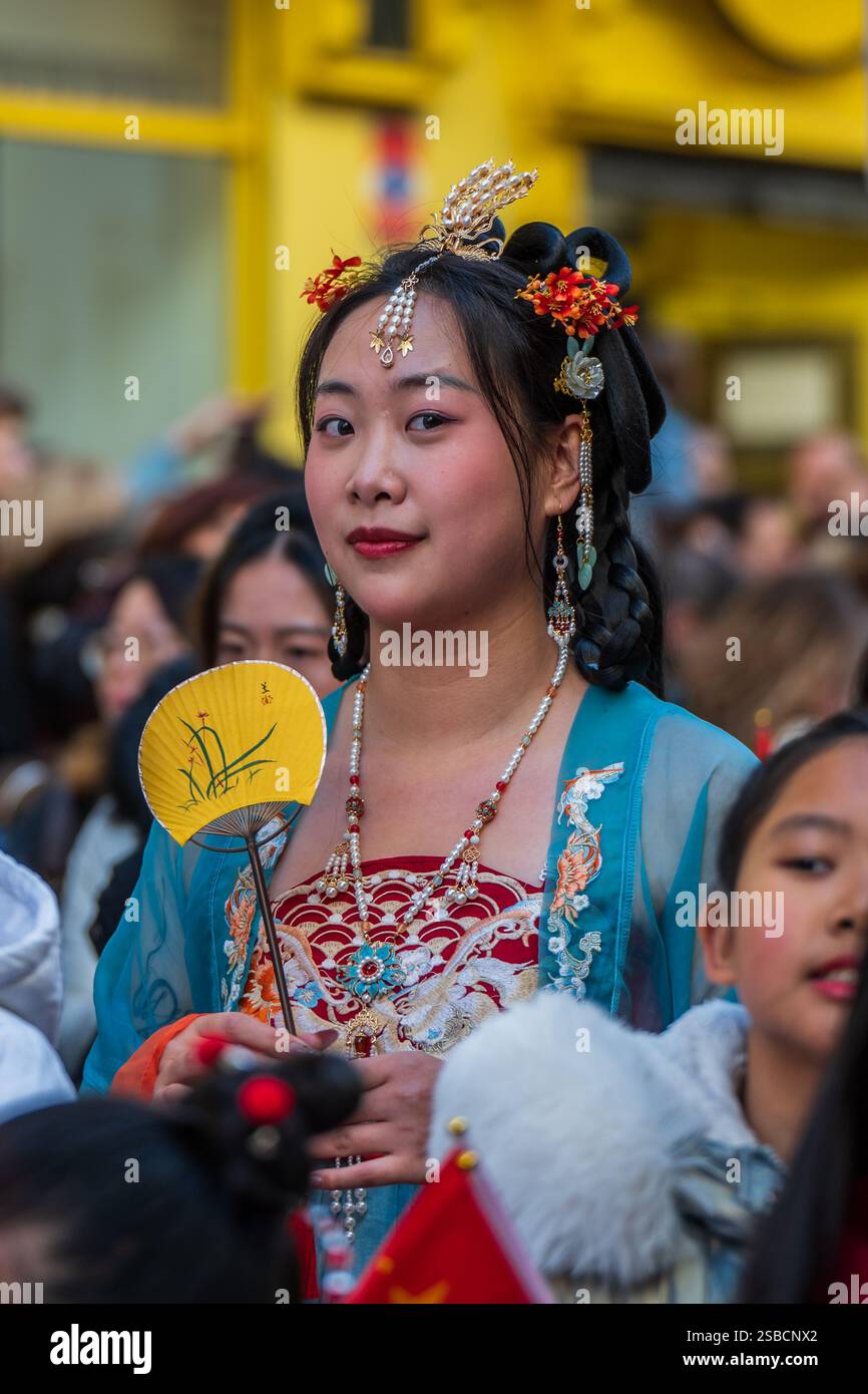 Célébrations du nouvel an chinois dans les rues de Saragosse, Espagne Banque D'Images