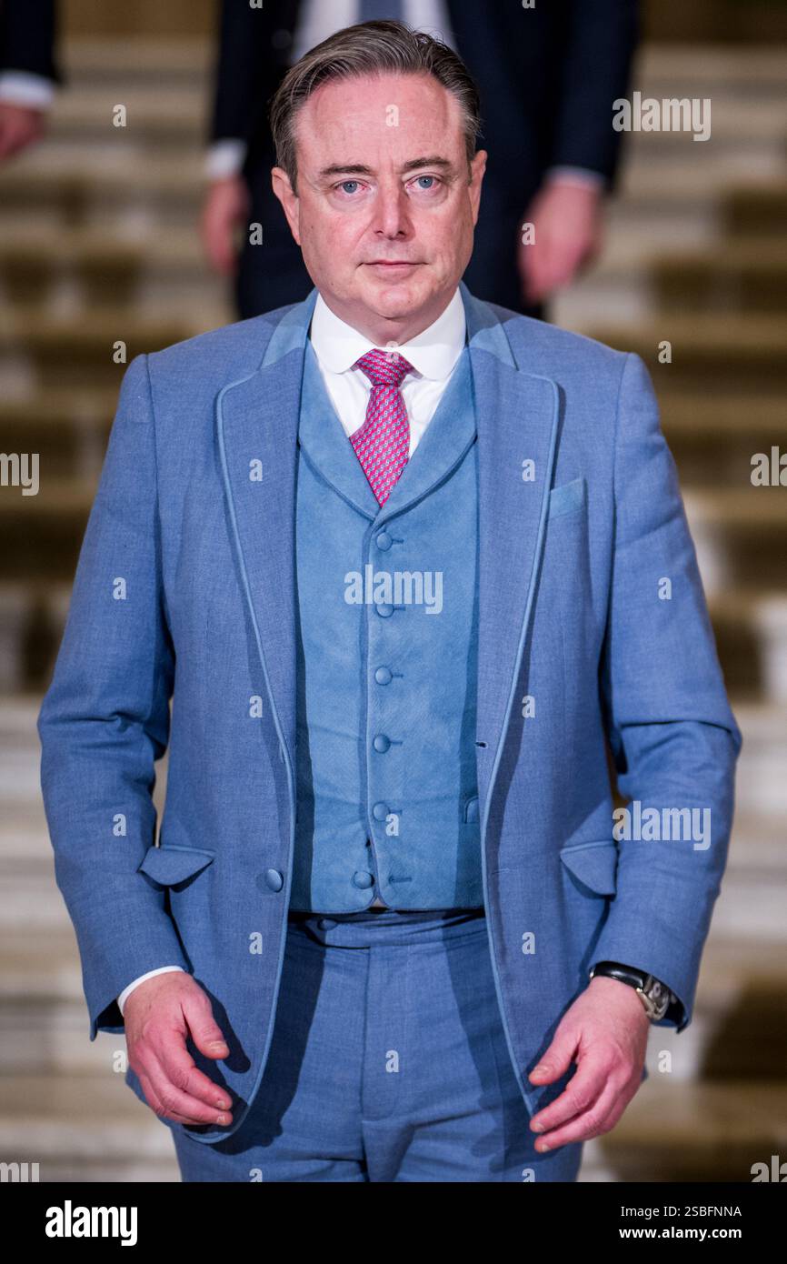 Bruxelles, Belgique. 03rd Feb, 2025. Le premier ministre Bart de Wever photographié après la cérémonie de serment du nouveau premier ministre et des membres du gouvernement fédéral au Palais Royal, lundi 03 février 2025, à Bruxelles. Les négociateurs des cinq partis qui composent la coalition de l'Arizona - la N-va, MR, engagés, Vooruit et CD&V - sont parvenus à un accord gouvernemental vendredi soir. BELGA PHOTO JASPER JACOBS crédit : Belga News Agency/Alamy Live News Banque D'Images