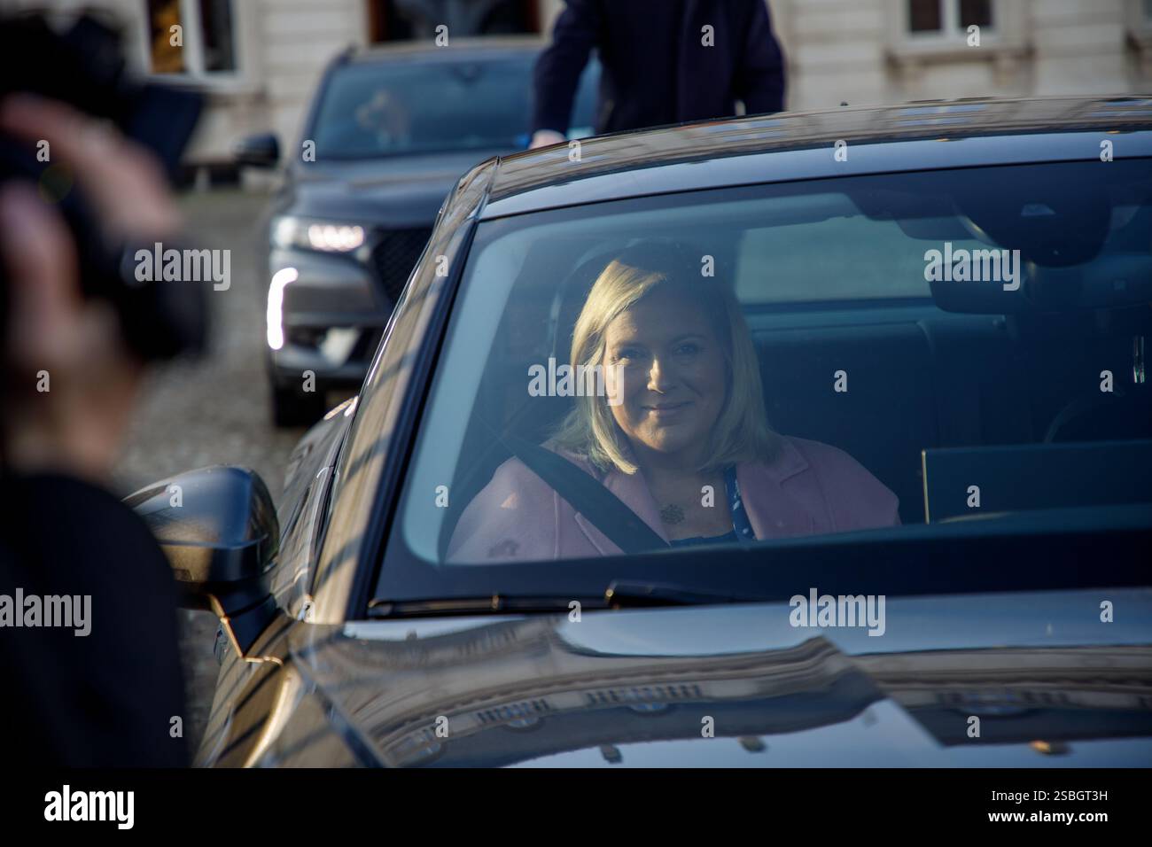 Bruxelles, Belgique. 03rd Feb, 2025. La ministre de la modernisation publique Vanessa Matz photographiée après la cérémonie de serment du nouveau premier ministre et des membres du gouvernement fédéral au Palais Royal, lundi 03 février 2025, à Bruxelles. Les négociateurs des cinq partis qui composent la coalition de l'Arizona - la N-va, MR, engagés, Vooruit et CD&V - sont parvenus à un accord gouvernemental vendredi soir. BELGA PHOTO HATIM KAGHAT crédit : Belga News Agency/Alamy Live News Banque D'Images