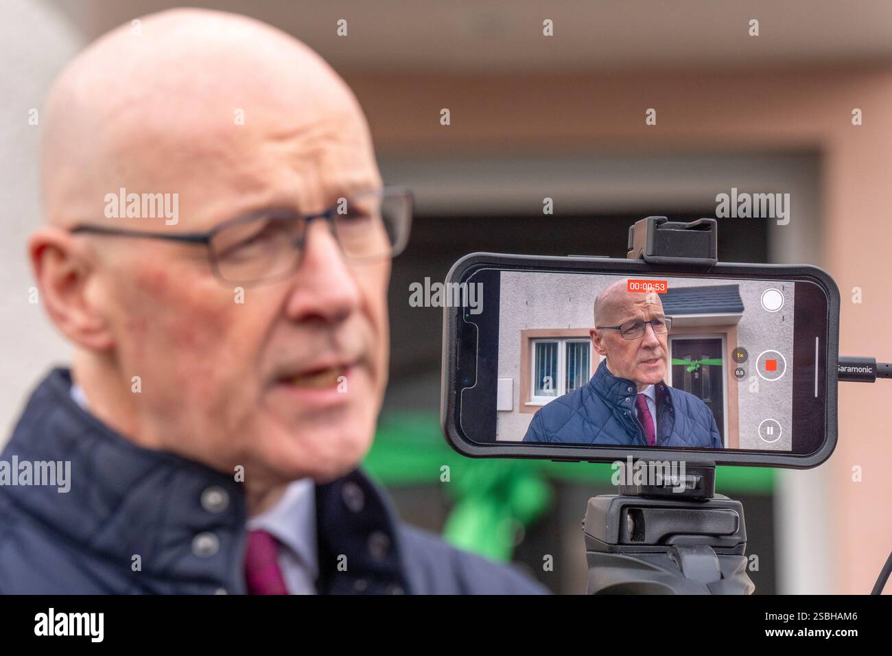 Le premier ministre écossais John Swinney lors du lancement de maisons de démonstration à hydrogène vert au Fife Energy Park à Leven. Date de la photo : lundi 3 février 2025. Banque D'Images