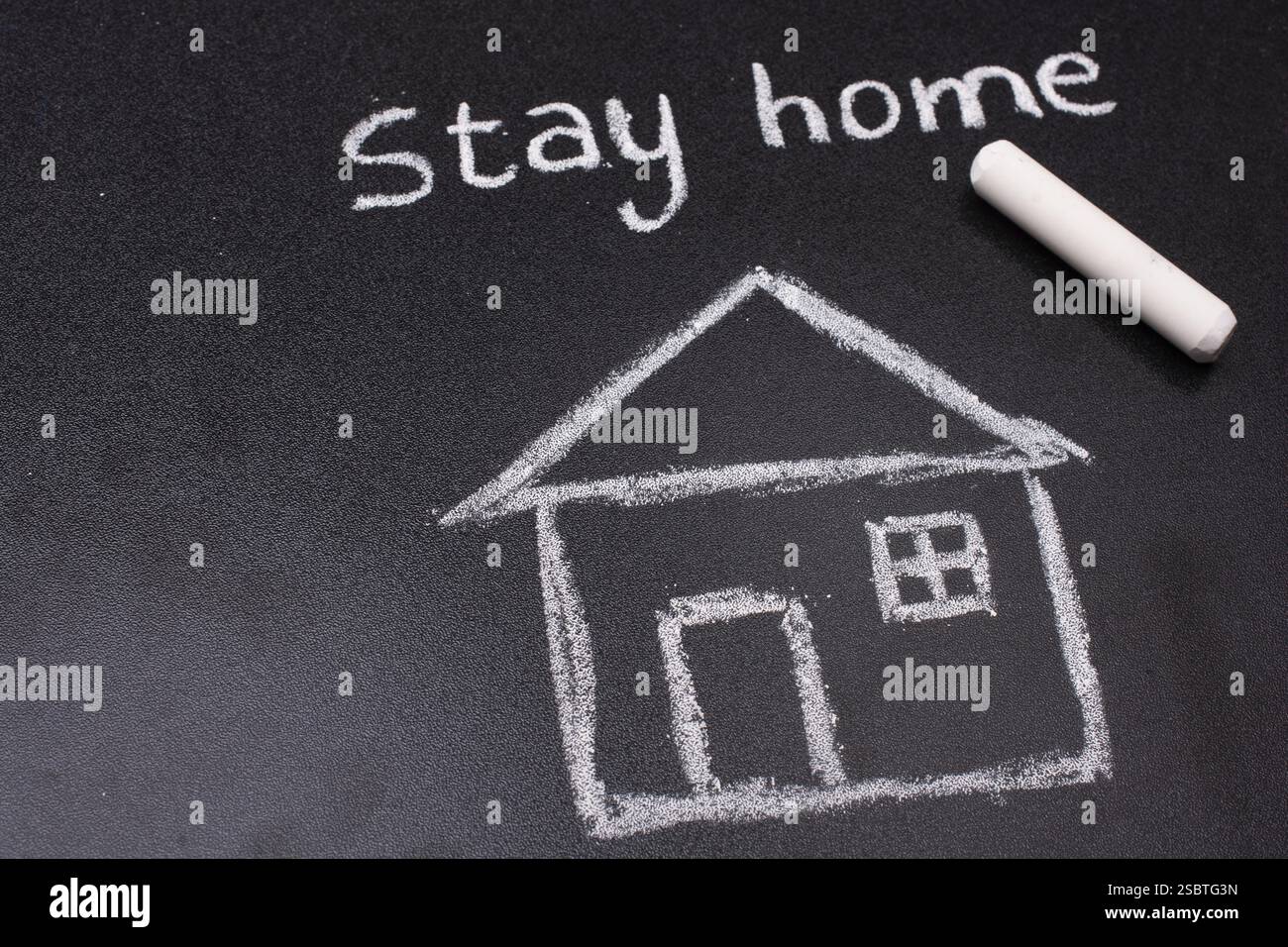 Concept de protection contre les virus avec texte rester à la maison Banque D'Images
