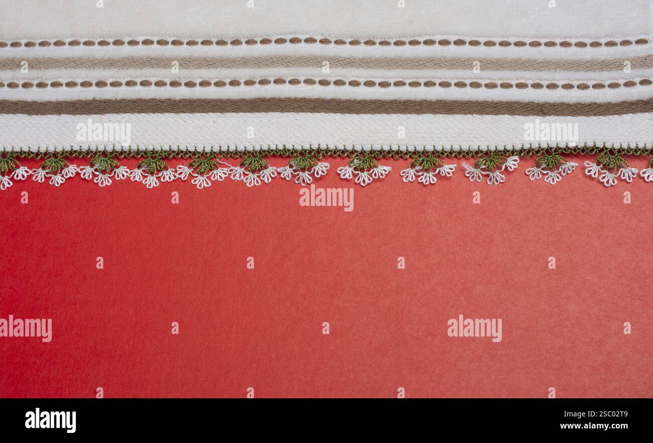 Aiguille de broderie travail turc avec les modèles d'ornement dentelle, détails, fleurs Banque D'Images