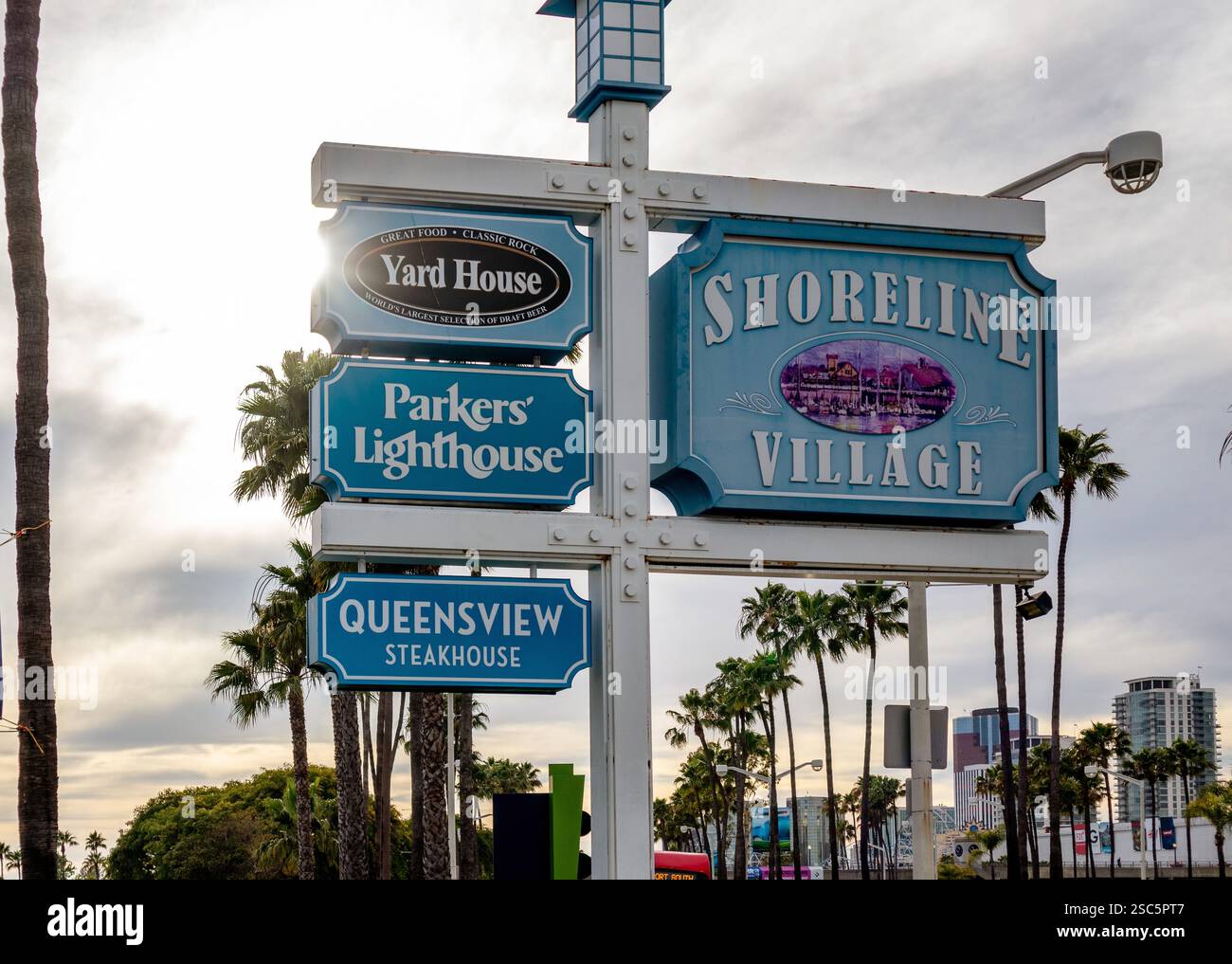 Panneau d'entrée de Shoreline Village, long Beach, CA États-Unis 29 juin 2019 Banque D'Images