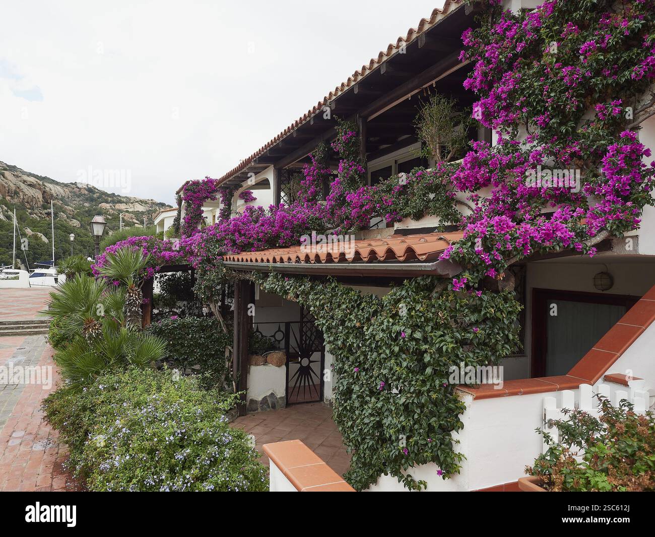 Une image d'un détail du village de Poltu Quatu en Sardaigne Banque D'Images