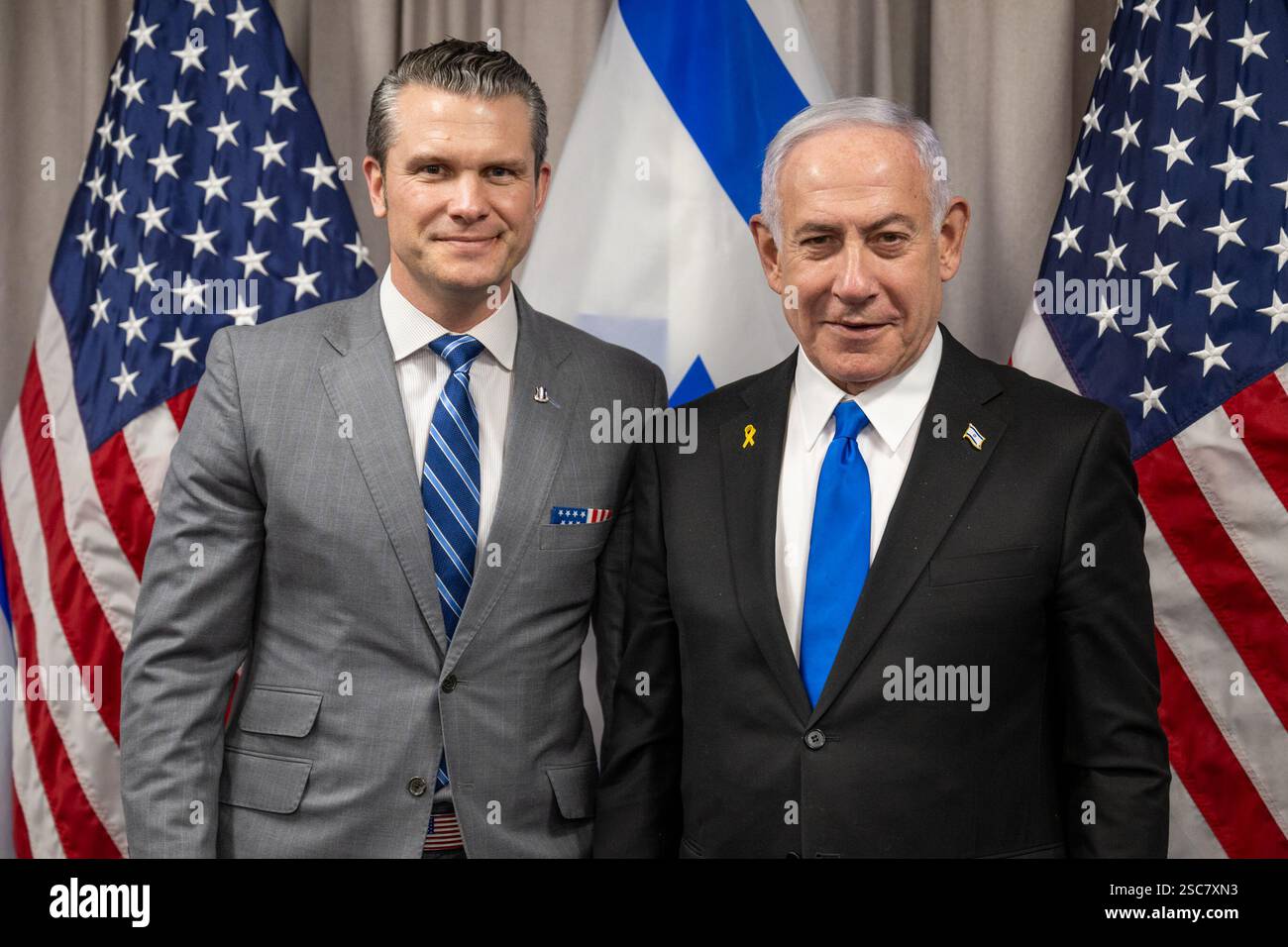 Le secrétaire à la Défense Pete Hegseth organise un échange bilatéral avec le premier ministre israélien Benjamin Netanyahu au Pentagone, Washington, DC, le 5 février 2025. (Photo du DOD par U.S. Air Force Tech. Sgt. Jack Sanders) Banque D'Images