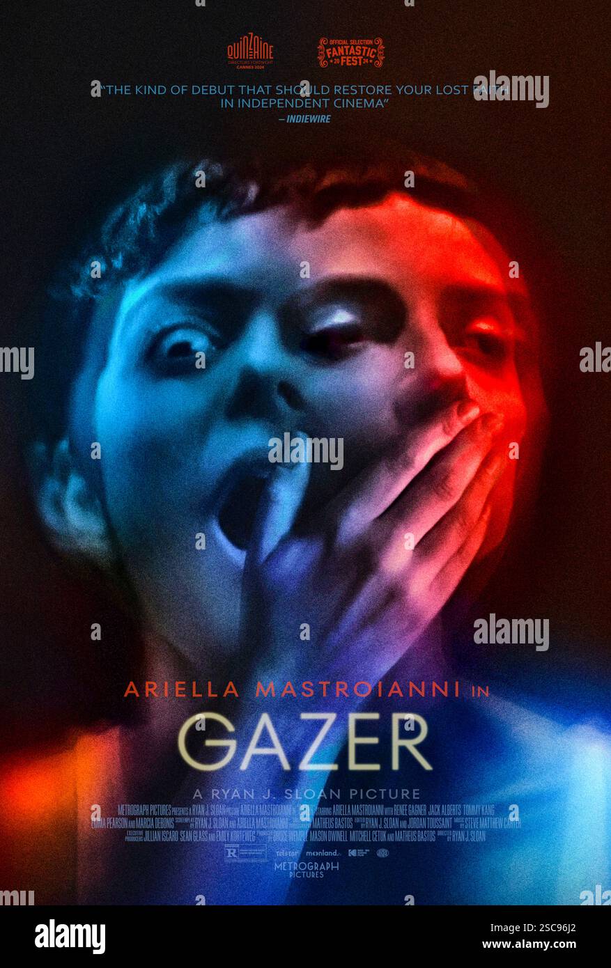 Gazer (2025) réalisé par Ryan J. Sloan avec Ariella Mastroianni, Marcia DeBonis et Renee gagner. Une jeune mère atteinte d'une maladie neurologique rare prend un travail mystérieux qui entraîne des conséquences sombres. Affiche AMÉRICAINE À une feuille POUR USAGE ÉDITORIAL UNIQUEMENT. Crédit : BFA / Metrograph Pictures Banque D'Images