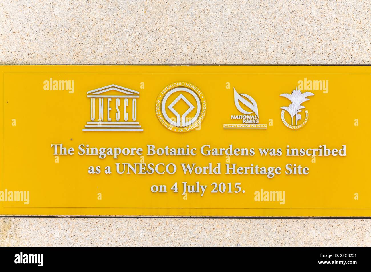 Plaque montrant les jardins botaniques de Singapour a été inscrite au patrimoine mondial de l'UNESCO le 4 juillet 2015. Une réalisation culturelle pour la nation. Banque D'Images