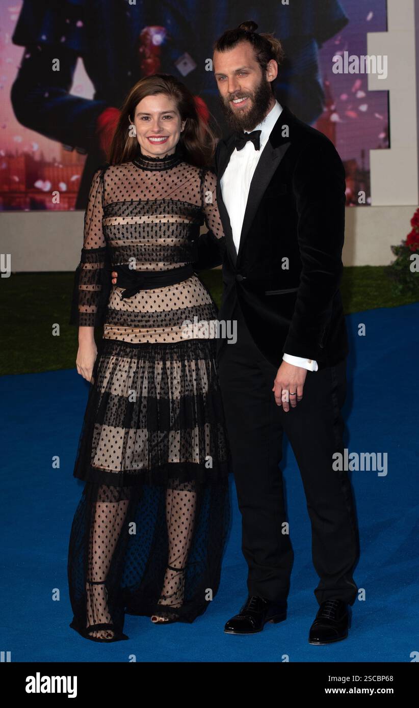 Rachel Shenton et Chris Overton assistent au Mary Poppins Returns - première européenne au Royal Albert Hall de Londres, en Angleterre. 12 décembre 2018 Banque D'Images
