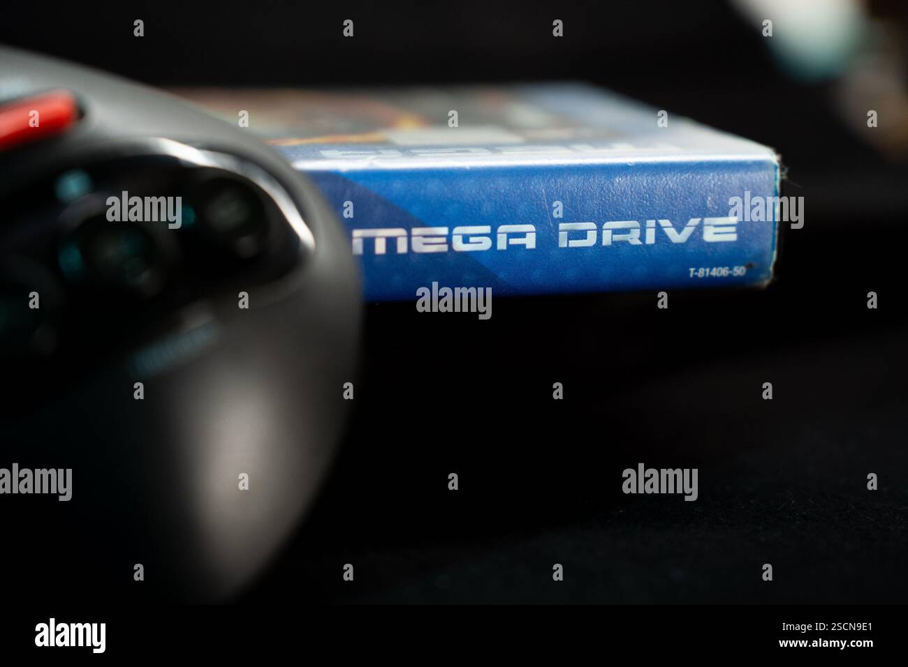 Athènes, Grèce. 07 février 2025. Étui pour cartouche de jeu vidéo Sega Mega Drive. (Photo de Nikos Pekiaridis/NurPhoto)0 crédit : NurPhoto SRL/Alamy Live News Banque D'Images