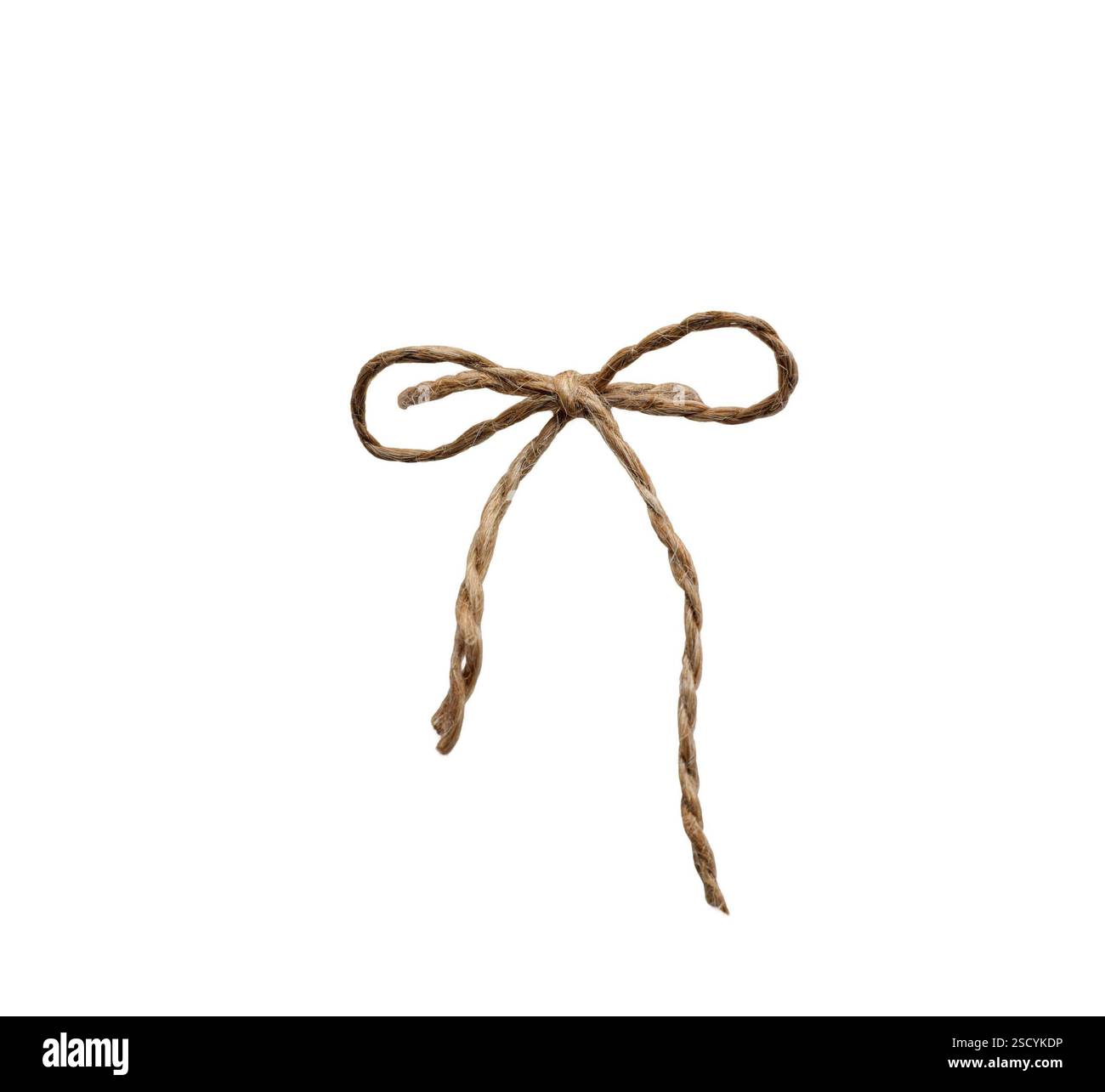 Ficelle de jute attachée dans un arc isolé découpe sur blanc Banque D'Images