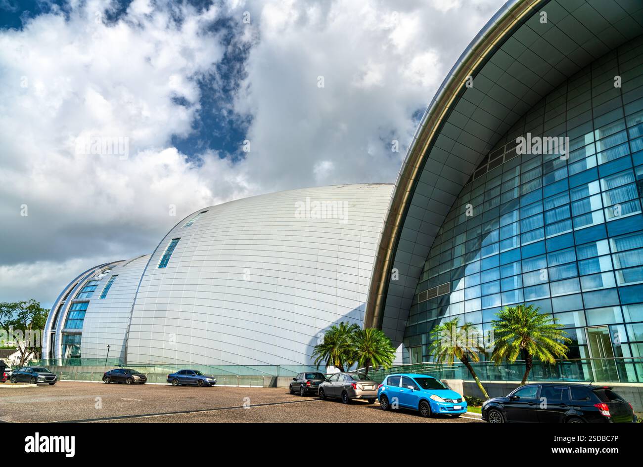 Académie nationale des arts de la scène à Port of Spain, Trinité-et-Tobago : un pôle culturel pour les arts Banque D'Images