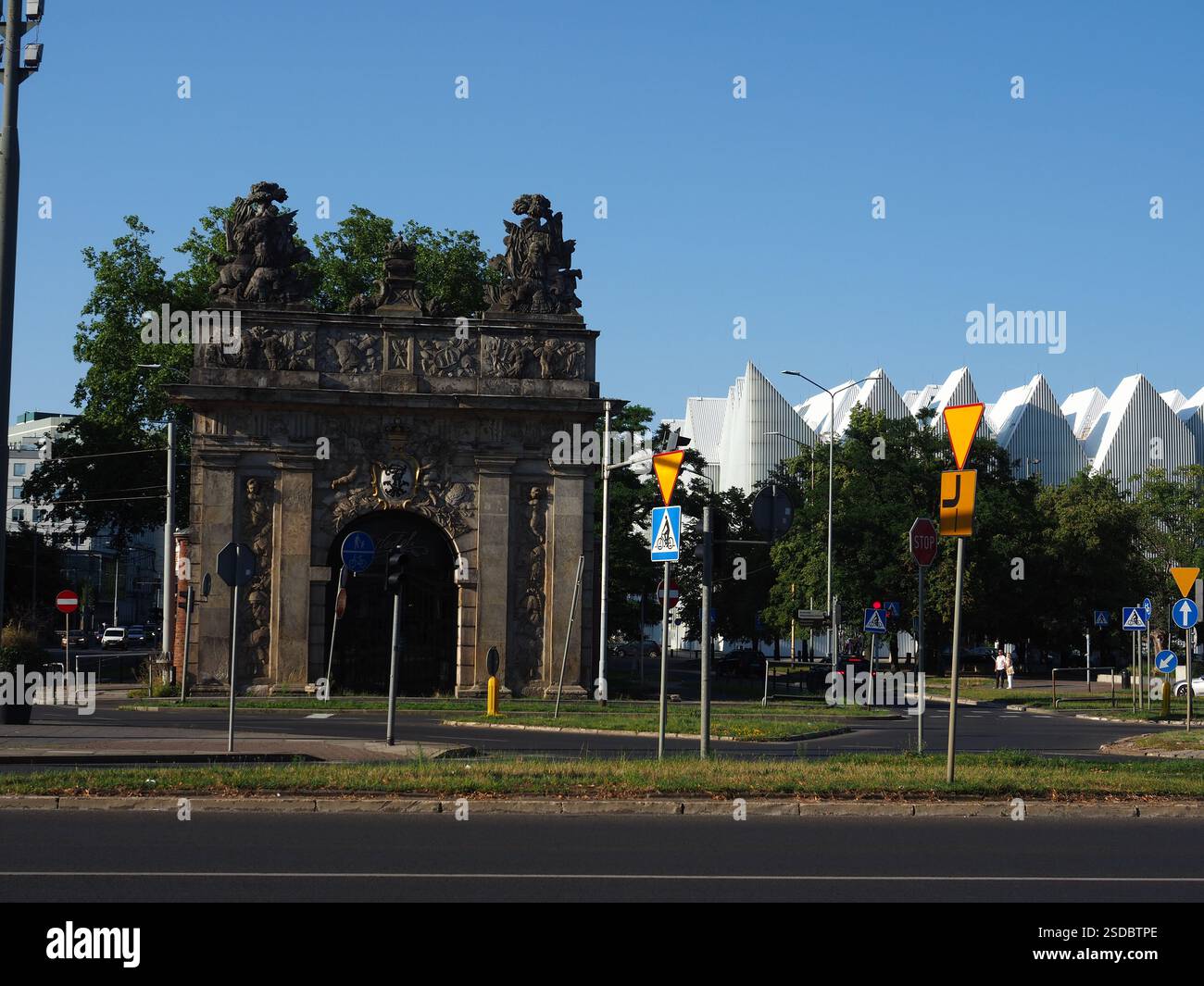 Porte Royale et Szczecin Philharnonic - Szczecin Pologne Banque D'Images