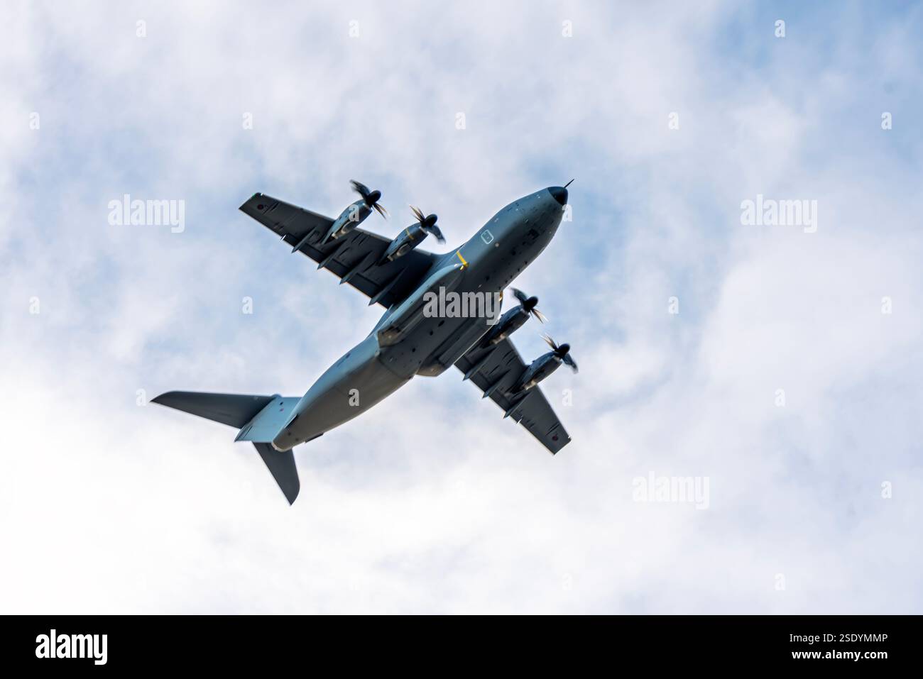 Atlas Airbus A400M Airbus qui est un avion cargo de transport militaire à quatre moteurs turbopropulsés et un avion de transport tactique, image de stock d'aviation Banque D'Images