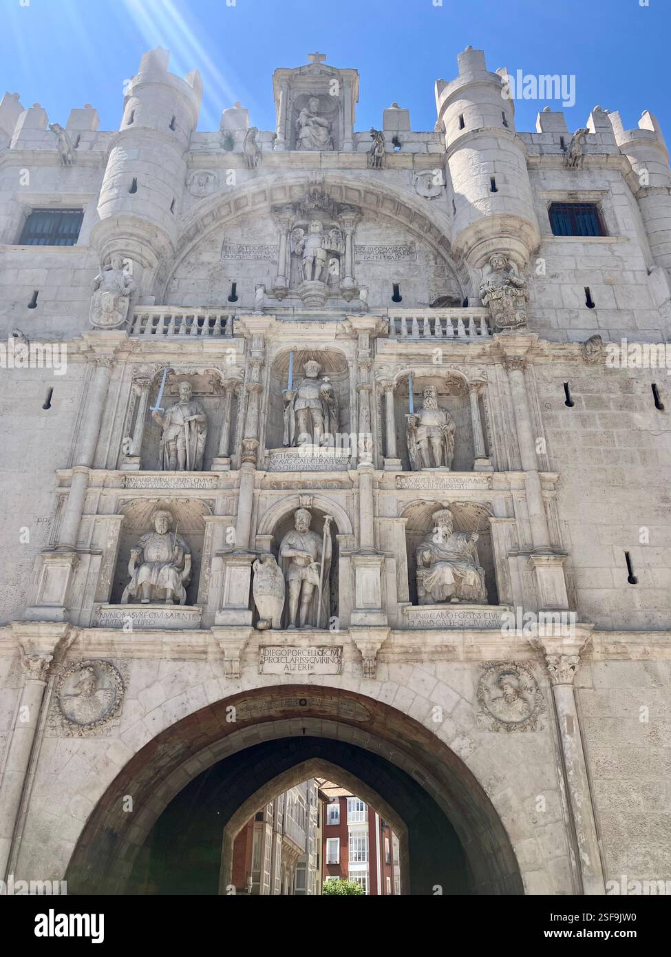 Arco de Santa Maria, Burgos, Espagne - Image de stock capturée avec un smartphone