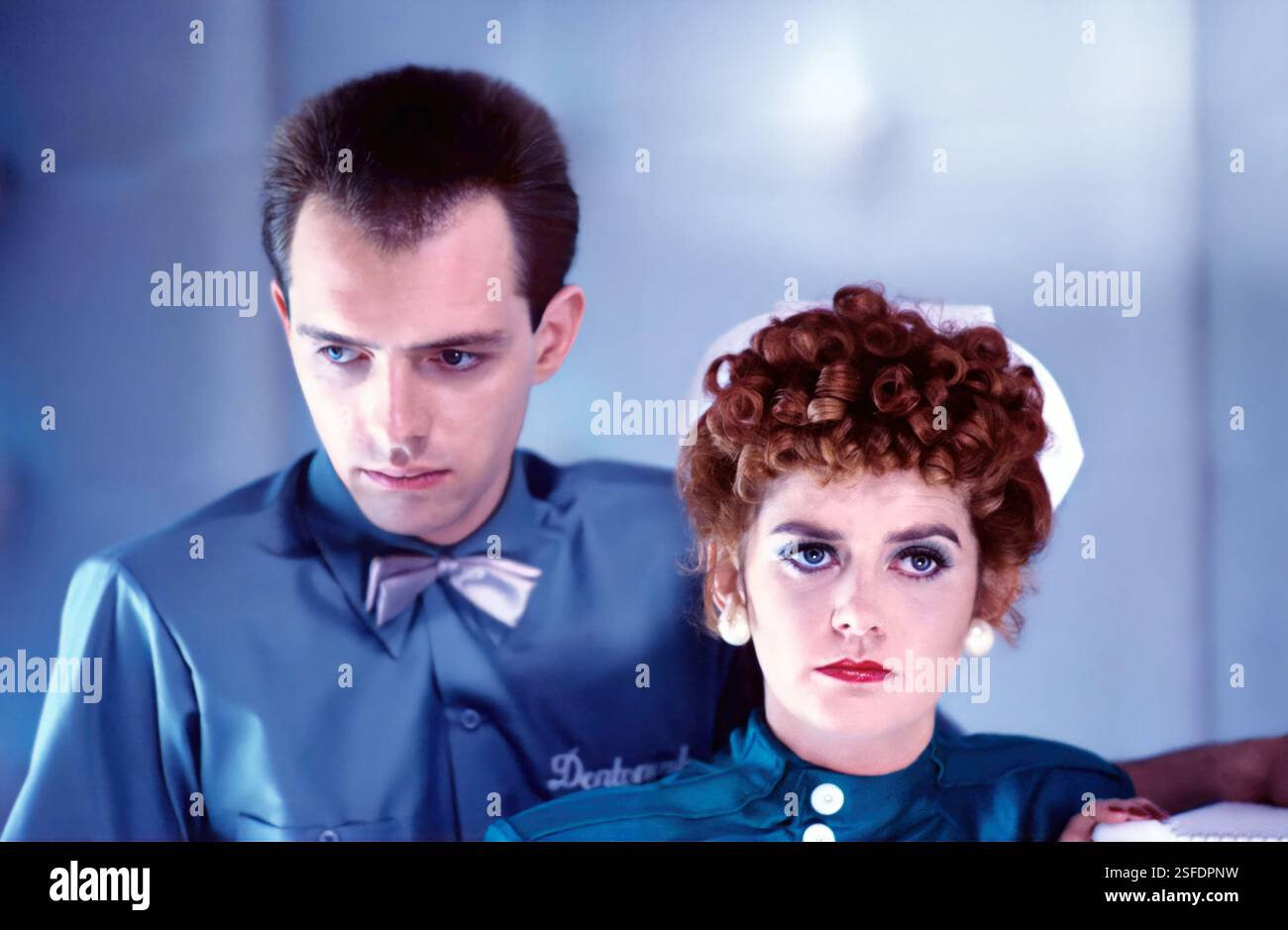 RIK MAYALL et PATRICIA QUINN dans SHOCK TREATMENT (1981), réalisé par JIM SHARMAN. Crédit : 20TH CENTURY FOX / album Banque D'Images