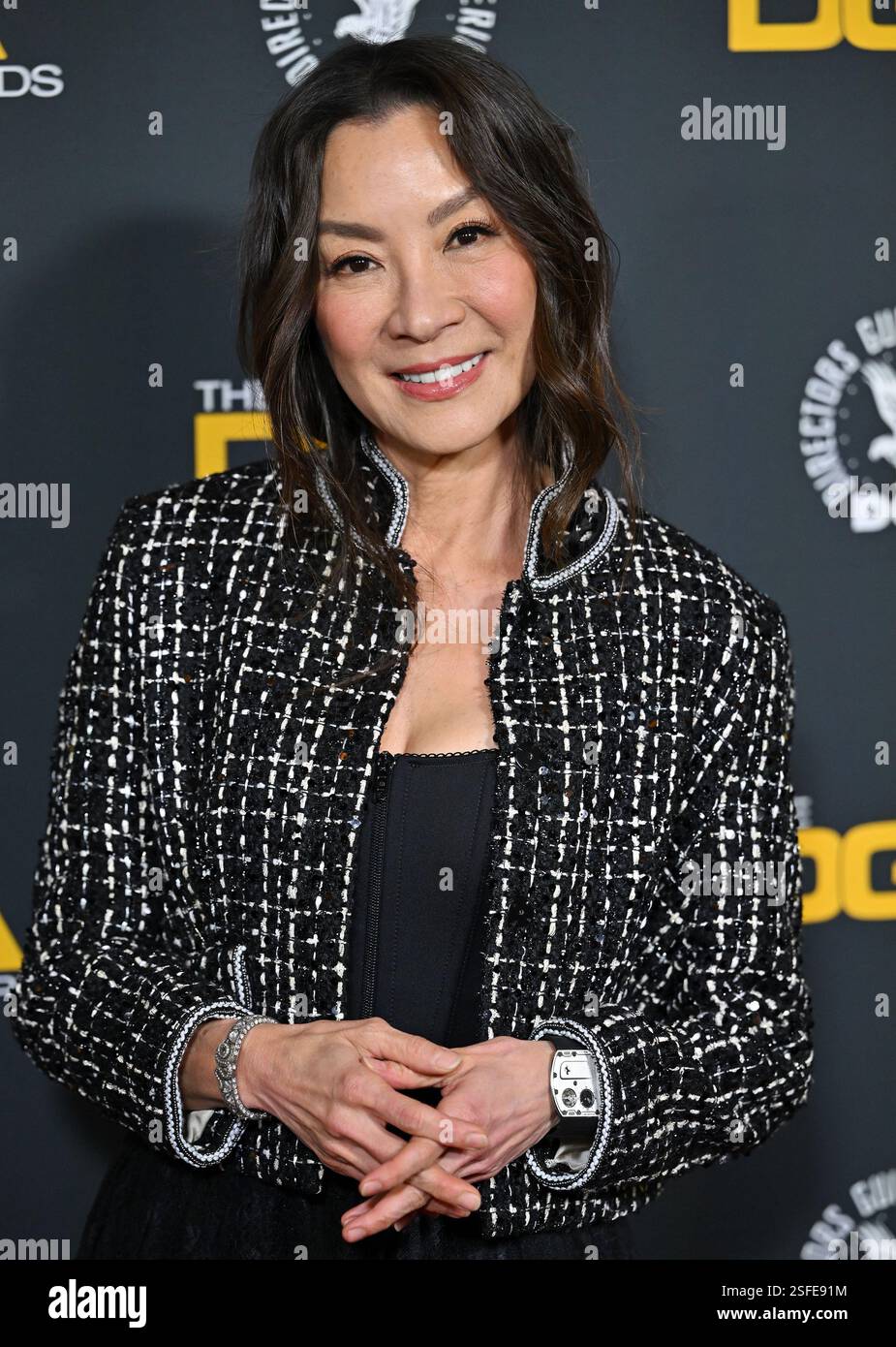 Beverly Hills, États-Unis. 08th Feb, 2025. Michelle Yeoh assiste à la 77e cérémonie annuelle des Directors Guild of America Awards au Beverly Hilton Hotel à Beverly Hills, Californie, le samedi 8 février 2024. Photo de Chris Chew/UPI crédit : UPI/Alamy Live News Banque D'Images