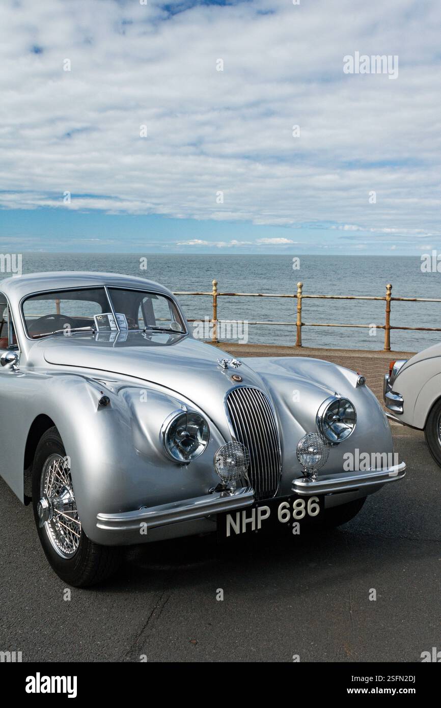 Jaguar XK120. Le 100 à Blackpool 2022. Banque D'Images