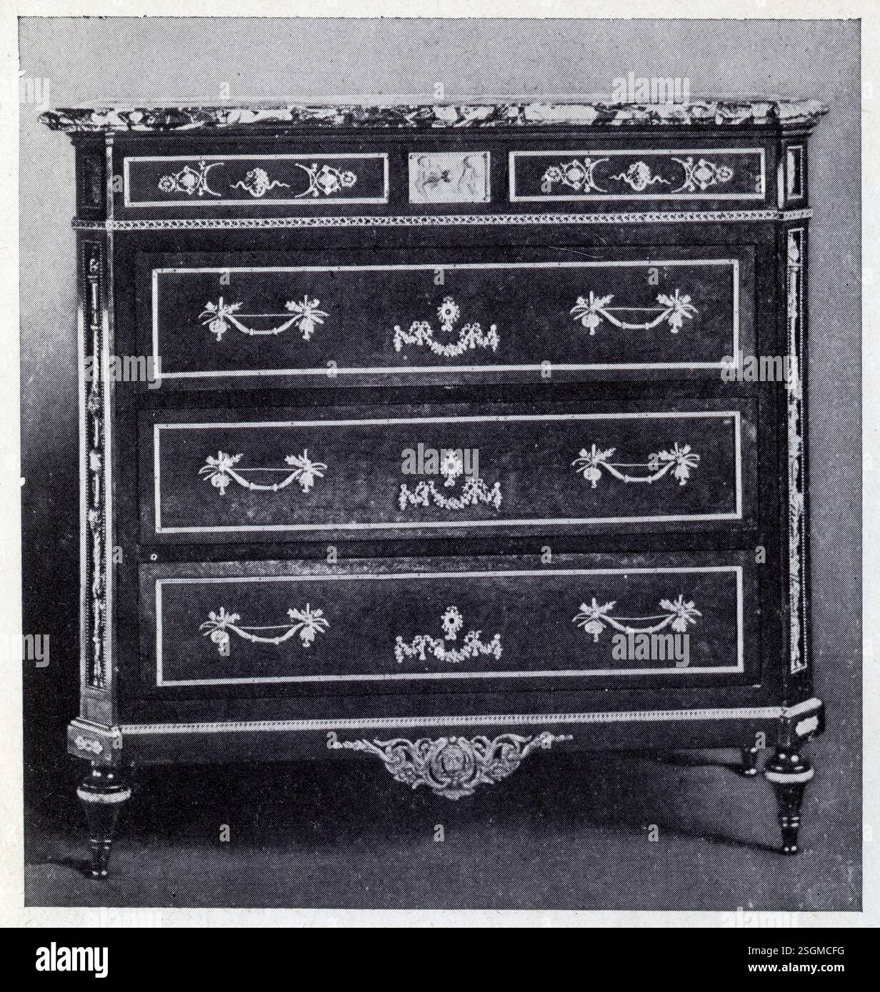 Commode, dernier quart du XVIIIe siècle. Paris Banque D'Images Commode, dernier quart du XVIIIe siècle. Paris Banque D'Images