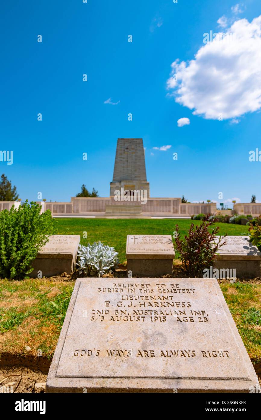 Lone Pine Memorial et cimetière avec une pierre tombale. Photo concept ANZAC Day. Canakkale Turquie - 4.14.2024 Banque D'Images