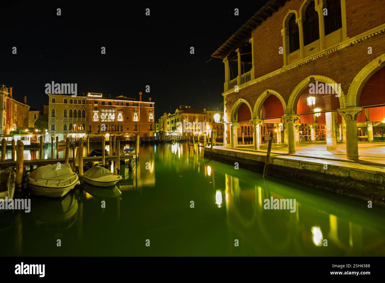 Mercato del Pesce - historique du marché aux poissons du Rialto, Venise, Vénétie, Italie Banque D'Images