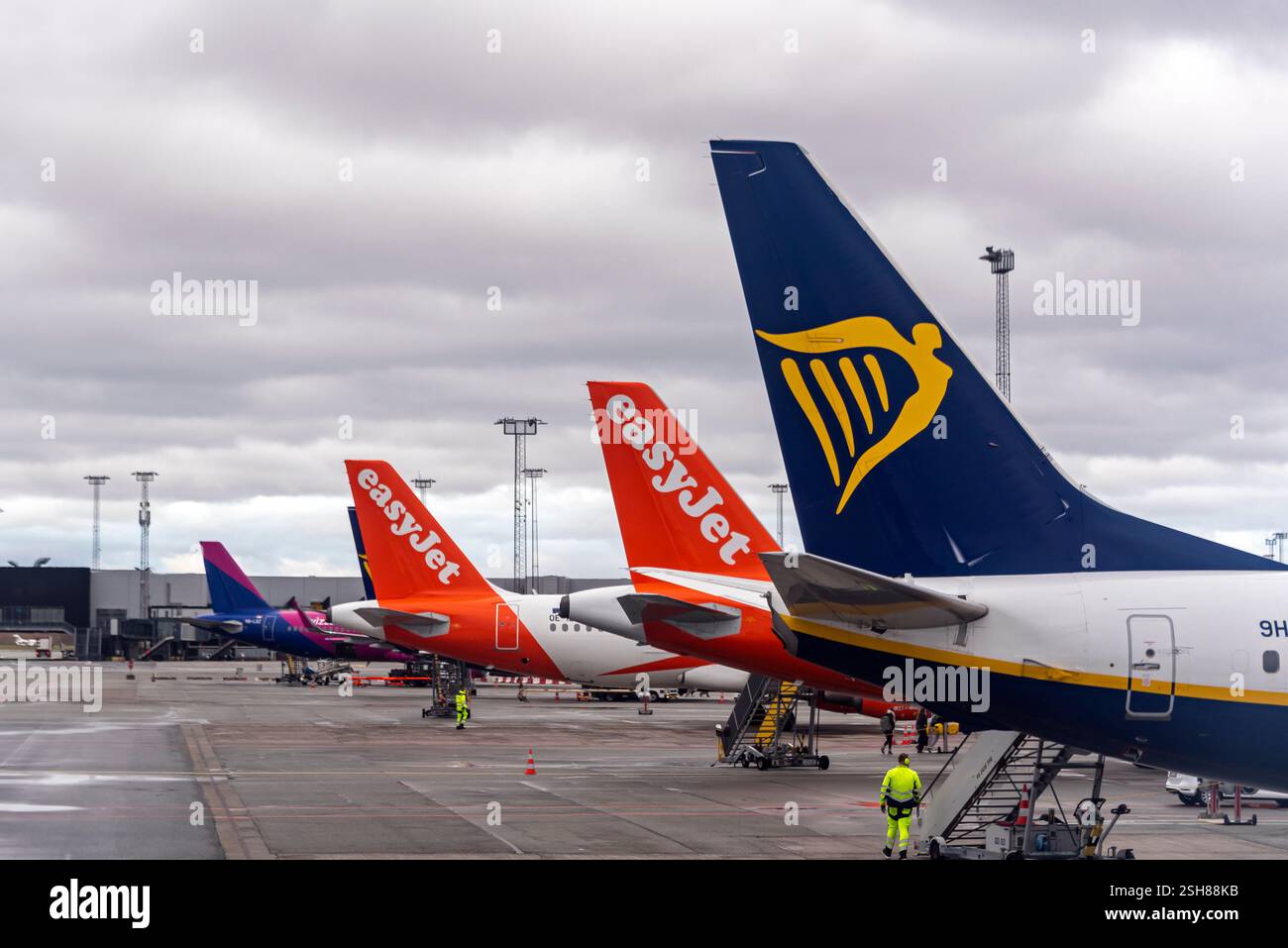 Lavage de glace à l'aéroport de Copenhague, Danemark Banque D'Images