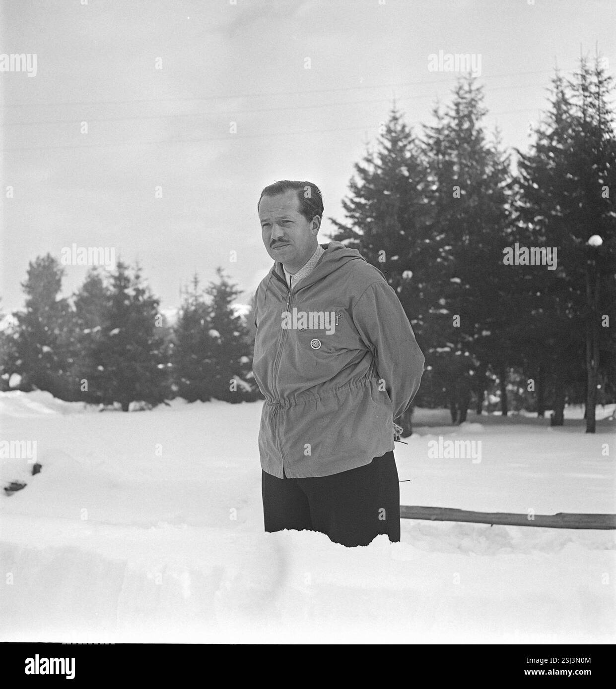 --- Fürst Franz Josef von Liechtenstein in préparé Moritz, 1947#Prince Franz Josef of Liechtenstein in préparé Moritz, 1947 Banque D'Images