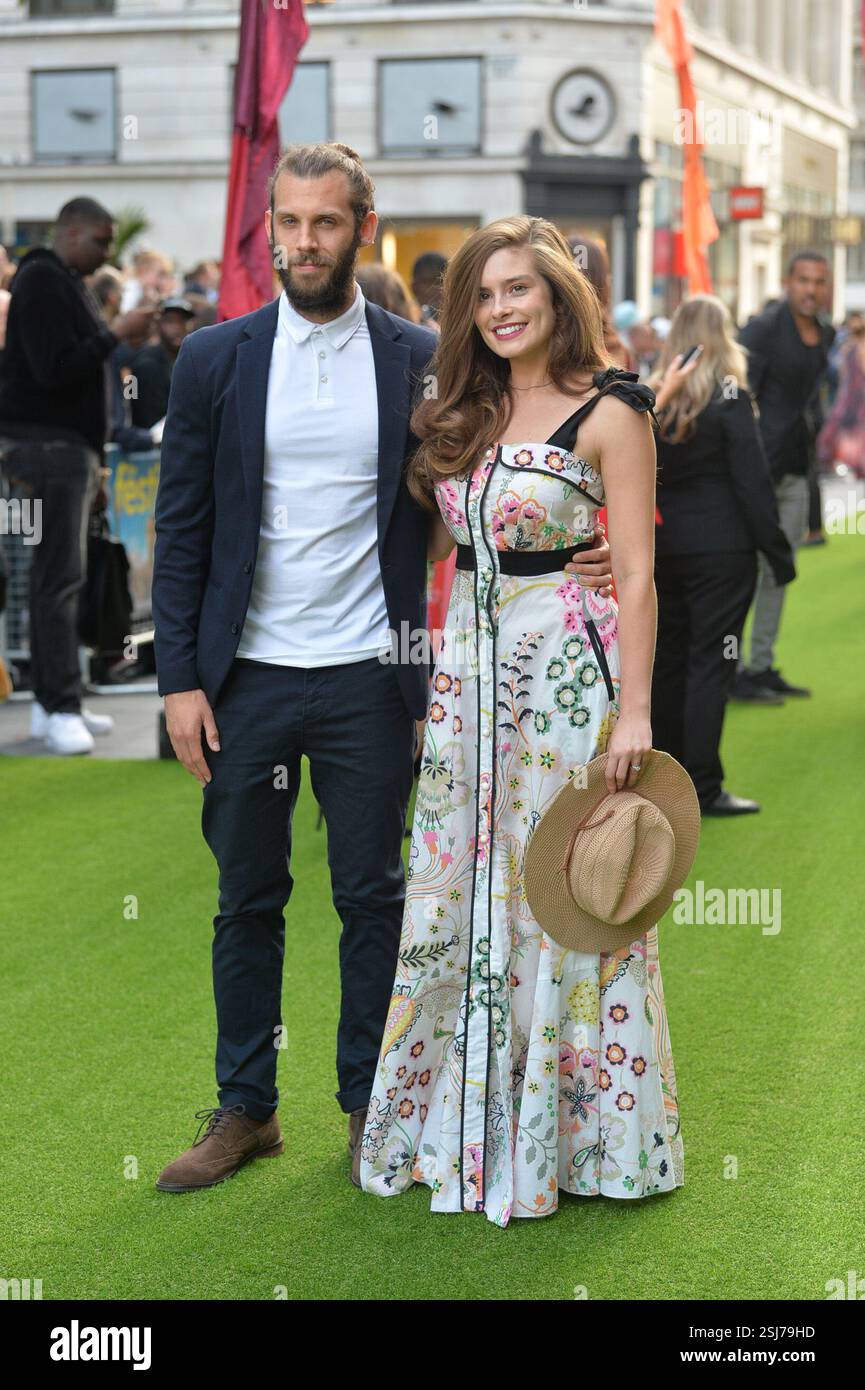 Rachel Shenton et Chris Overton lors de la première britannique du Comedy the Festival au cineworld Leicester Sq London le lundi 13 août 2018 Banque D'Images