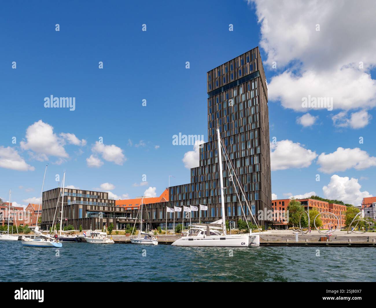Hôtel Alsik bâtiment en bord de mer sur le quai Alssund dans la ville de Sonderborg sur l'île ALS, au sud du Danemark Banque D'Images