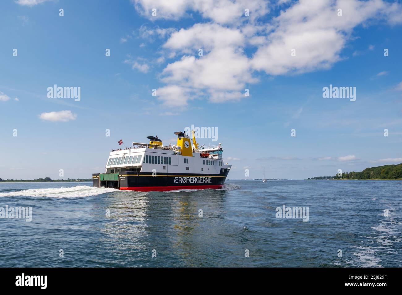 Ferry Marstal de Aerøfærgerne dans le détroit de Svendborgsund à destination de l'île de Aerø, au sud du Danemark Banque D'Images