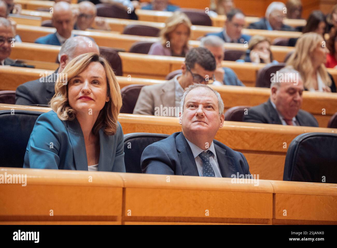 The Minister of Education, Vocational Training and Sports and Government Spokesperson, Pilar Alegría, and the Minister of Industry and Tourism, Jordi Hereu, during a control session to the Government in the Senate, on February 11, 2025, in Madrid (Spain). The Government faces the first control session in the Senate of 2025 and will answer questions from the opposition on the management of the Poyo and Saleta ravines and the imputation of the Attorney General of the State. 11 FEBRUARY 2025 Gabriel Luengas / Europa Press 02/11/2025 (Europa Press via AP) Banque D'Images