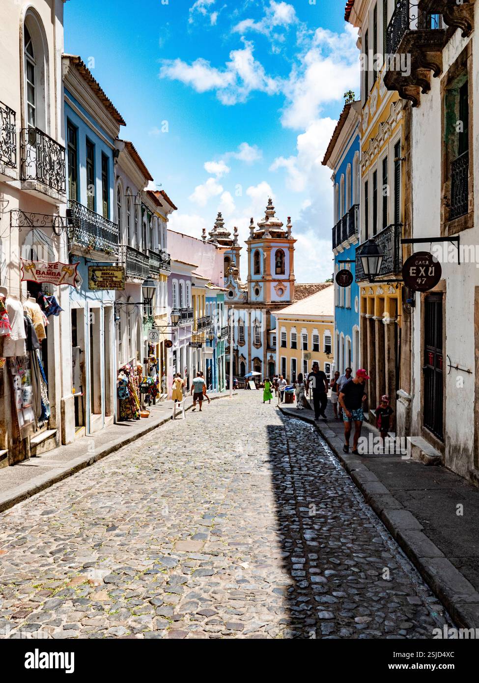 Salvador de Bahia, Brésil. Rua Portas do Carmo dans le quartier Pelourinho Banque D'Images