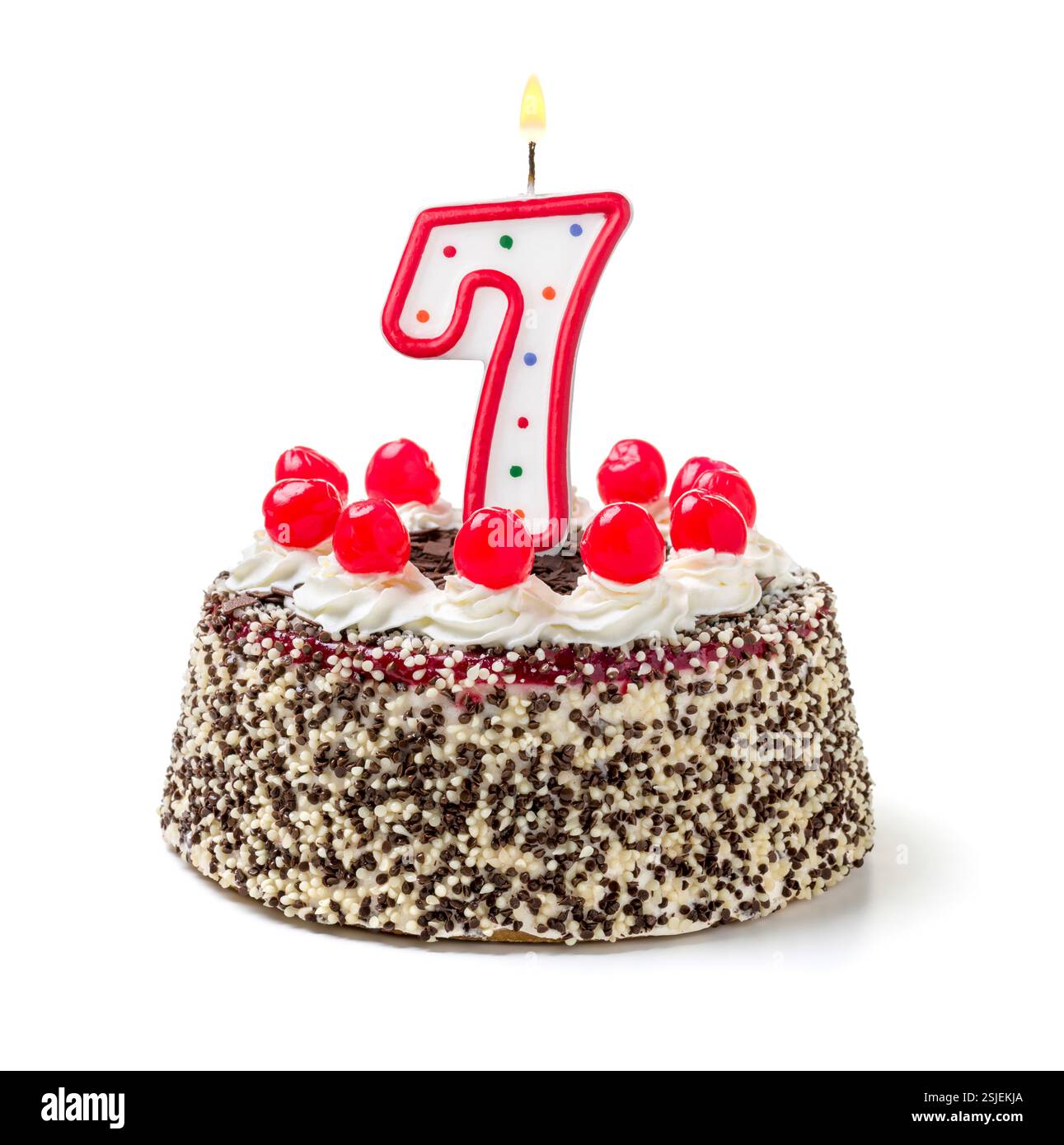 Gâteau d'anniversaire avec les bougies numéro 7 Banque D'Images