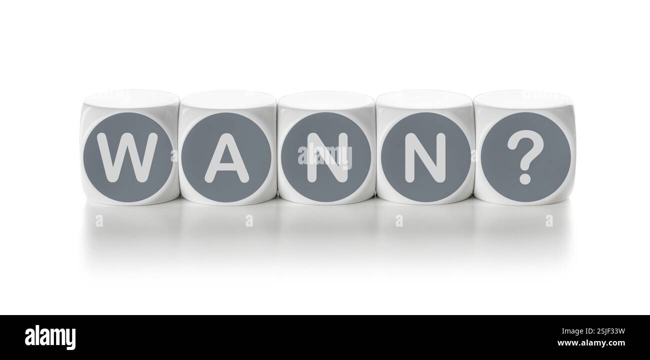 Cubes de lettres sur fond blanc - quand Banque D'Images