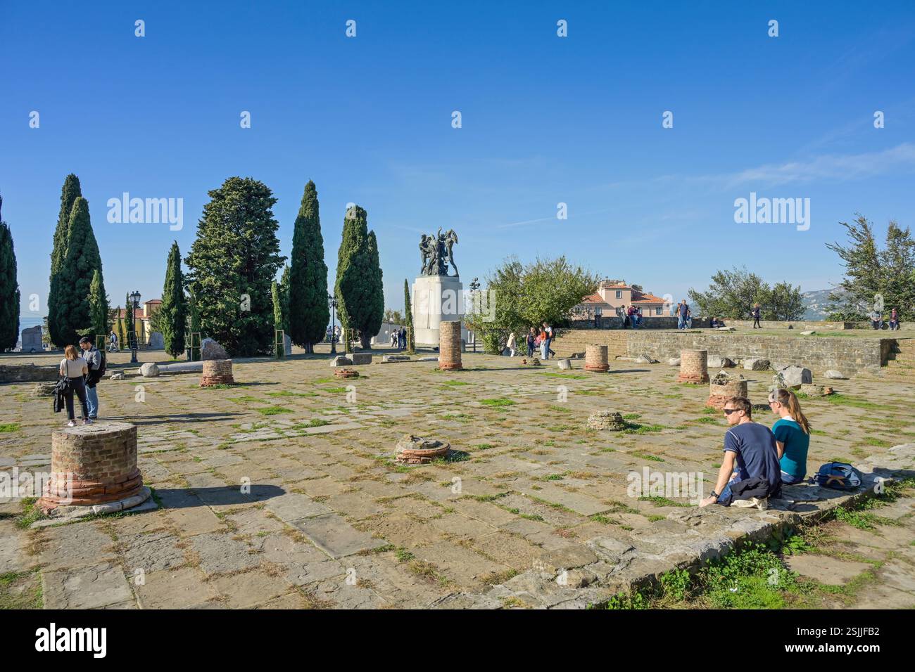 Platz, Forum Romanum, Foro Romano, Triest, région Friaul-Julisch Venetien, Italien Banque D'Images
