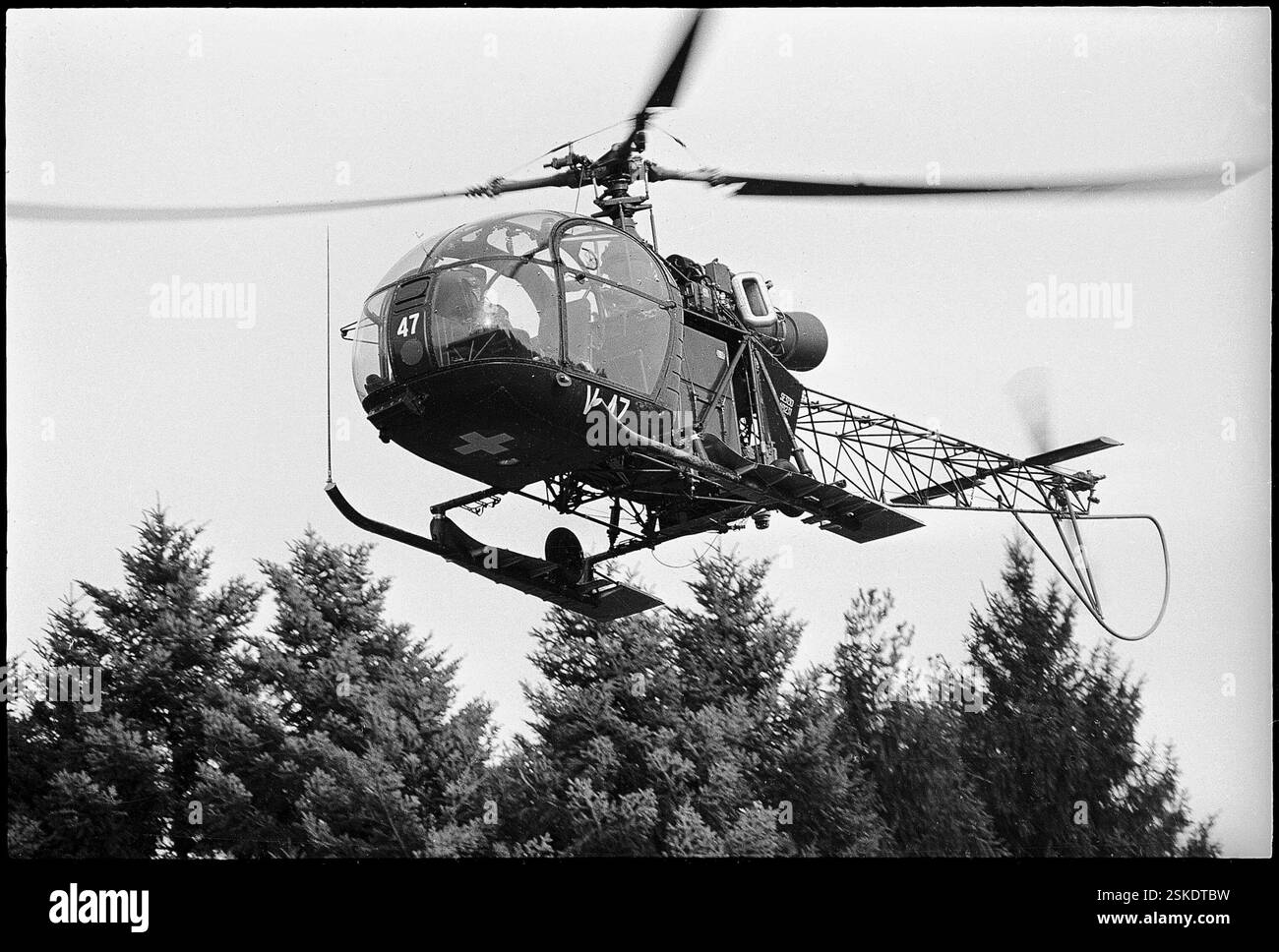 --- Wintermanöver Feldarmeekorps 4, FAK 4 AM Zürichsee 1970#manœuvre hivernale du bataillon 4, FAK-4 par le lac de Zurich 1970- RDB PAR DUKAS Banque D'Images