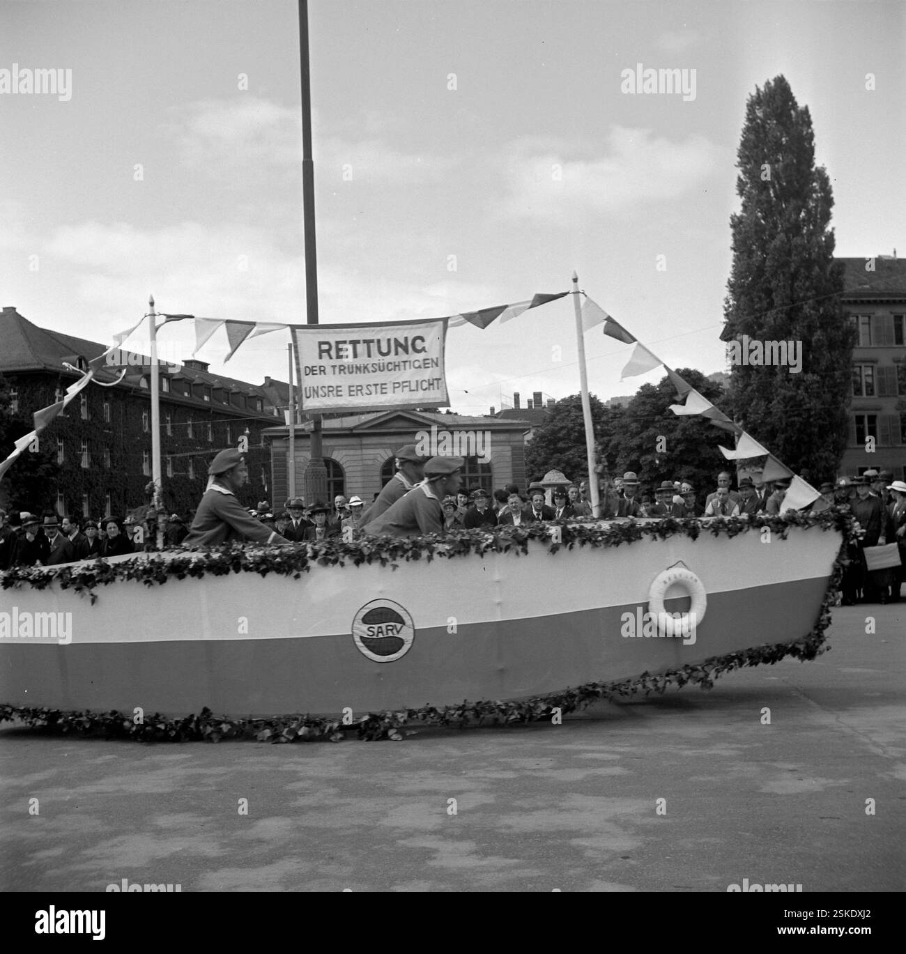 --- Kundgebung gegen den Konsum von Alkohol, Zürich 1939#rassemblement contre la consommation d'alcool, Zurich 1939- RDB PAR DUKAS Banque D'Images