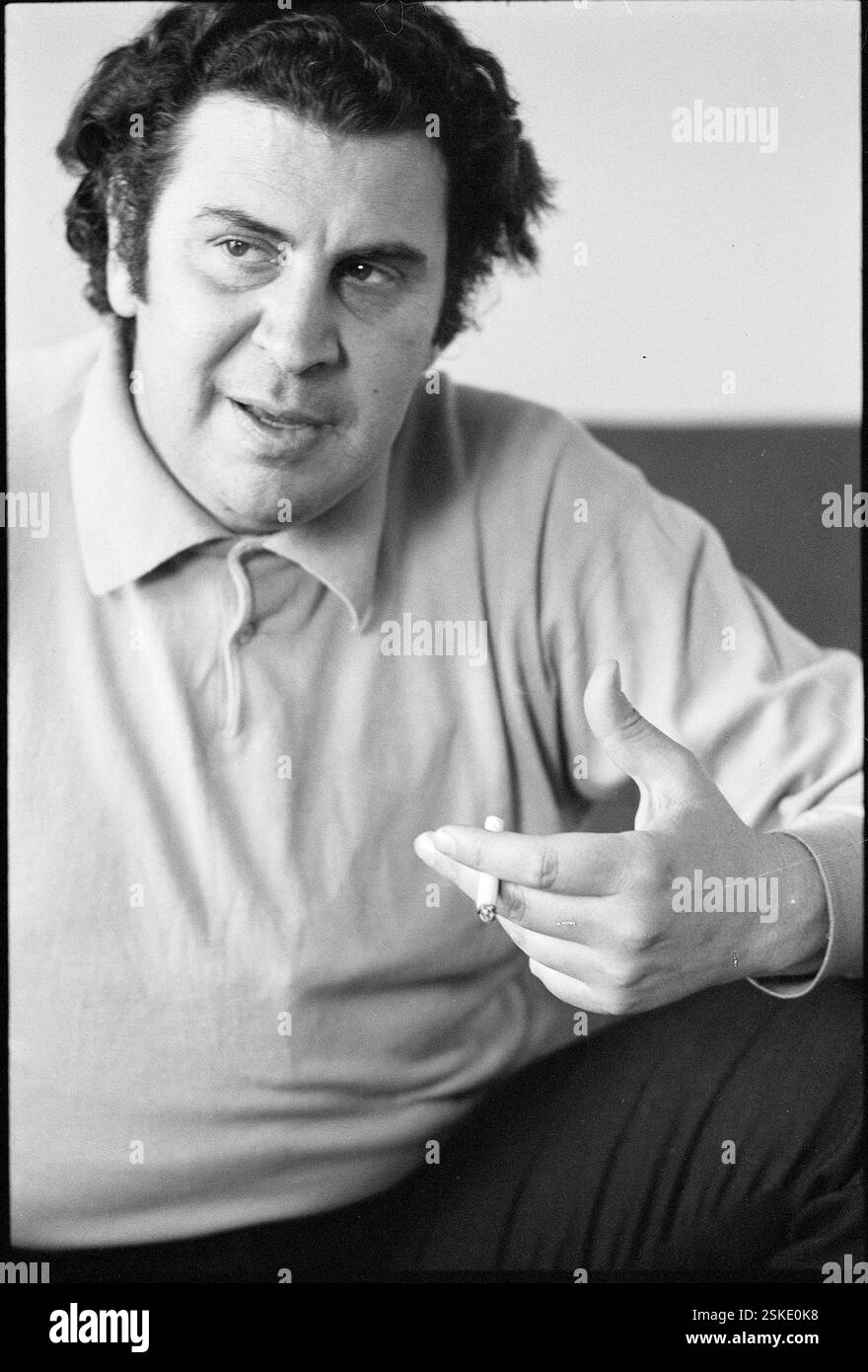 --- Mikis Theodorakis, CA. 1968#Mikis Theodorakis, CA. 1968- RDB PAR DUKAS Banque D'Images