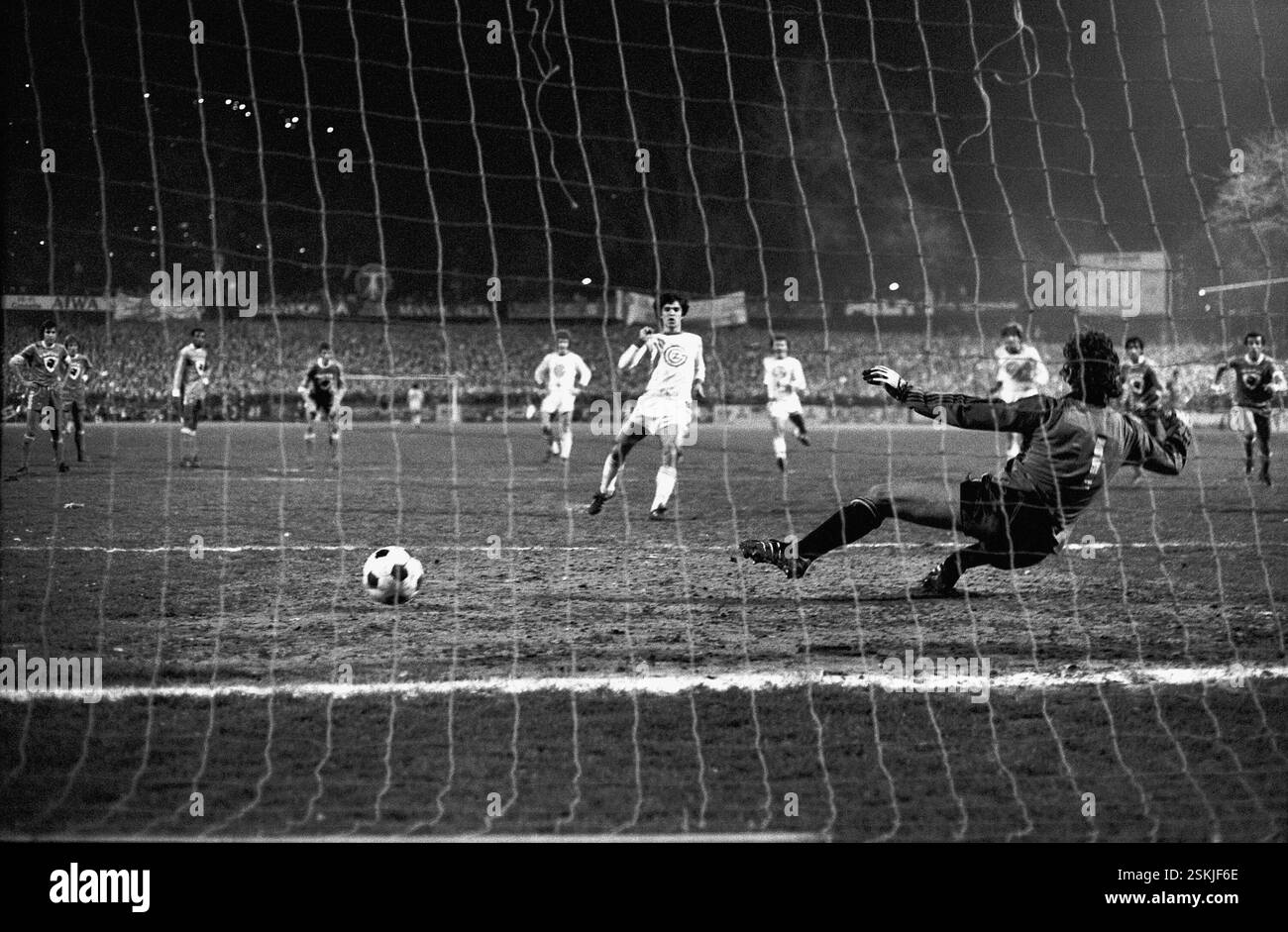Sec Bastia 1978 Épopée En Coupe De L'Uefa Football Card Onze Mondial
