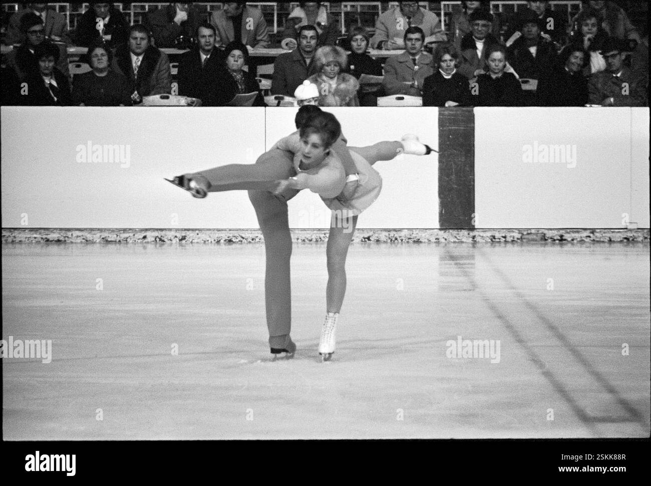 --- EM à Zürich 1971 : Paarlauf-Kür#EC à Zurich 1971 : Programme gratuit patinage en couples Banque D'Images