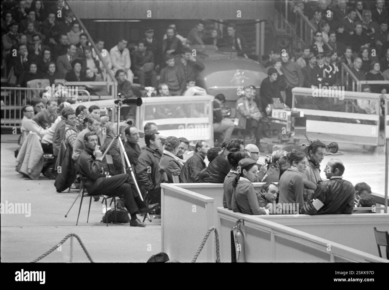 --- Olympische Spiele à Grenoble 1968 : Kür der Herren#Jeux Olympiques à Grenoble 1968 : programme gratuit pour hommes Banque D'Images