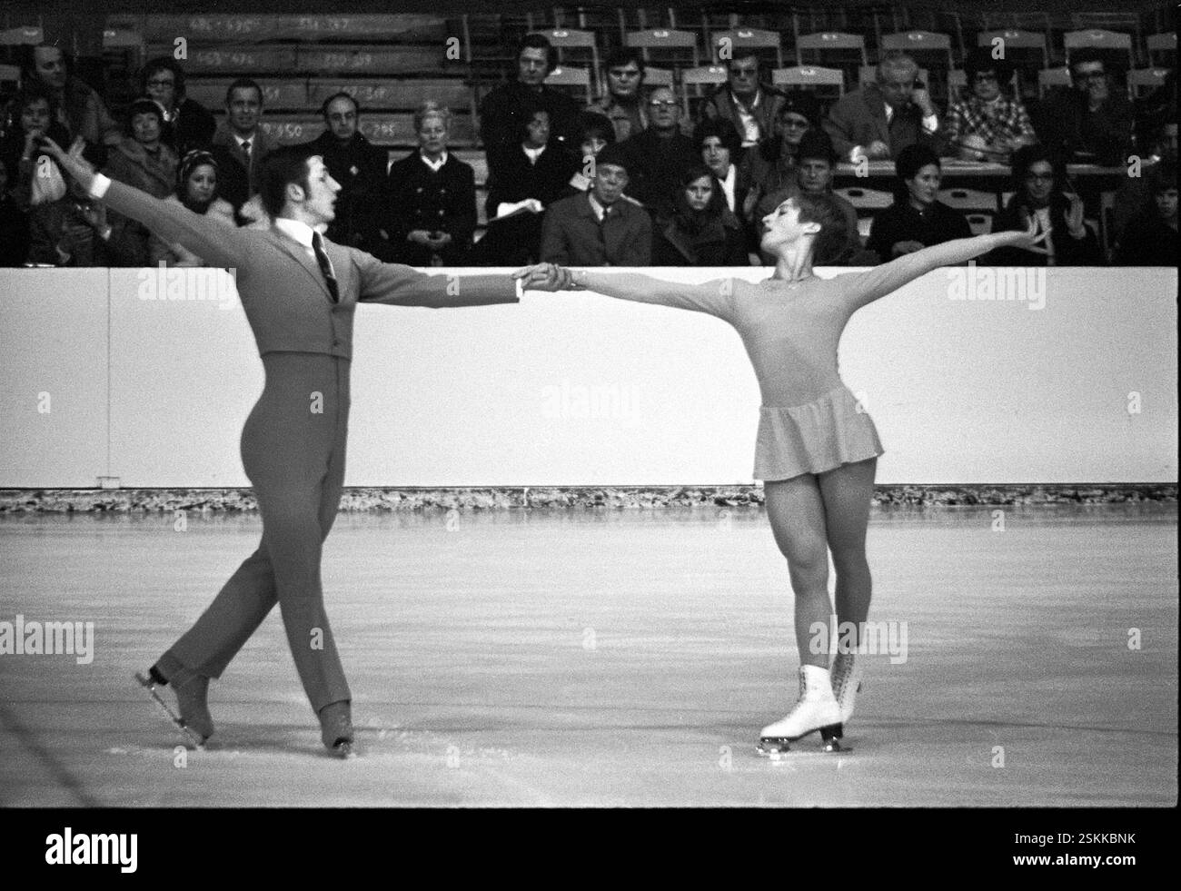 --- EM à Zürich 1971 : Paarlauf-Kür#EC à Zurich 1971 : Programme gratuit patinage en couples Banque D'Images