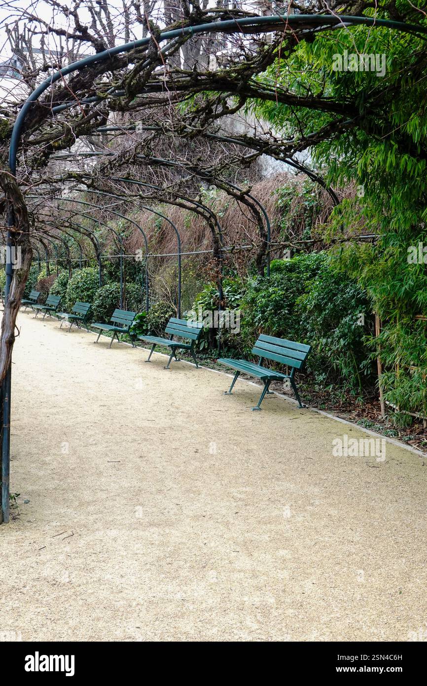 Jardin Catherine-Labouré, partie parisienne du 7ème arrondissement, en hiver. Banque D'Images
