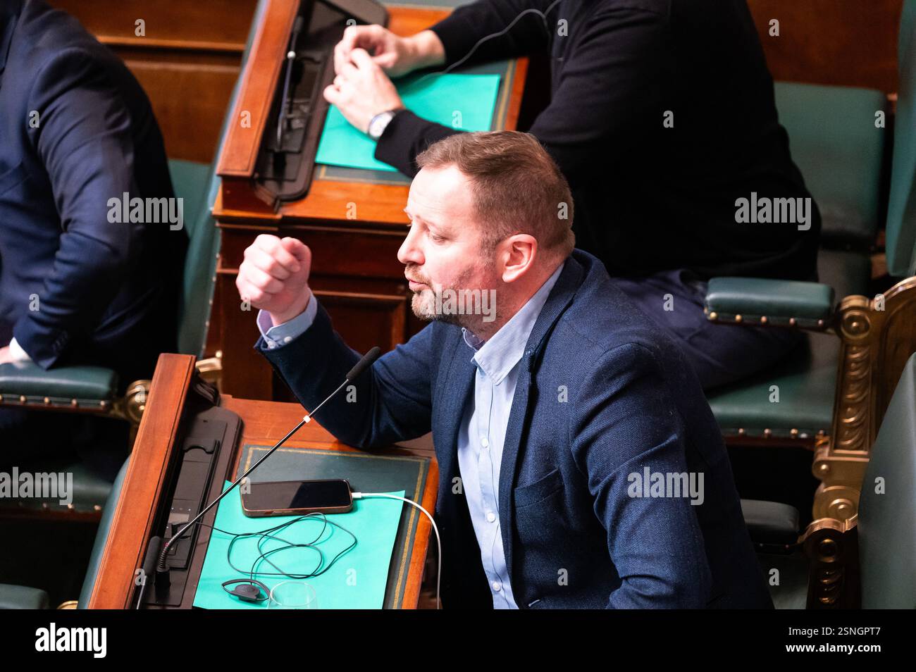 Patrick Prévot (PS) lors de la séance plénière de la Chambre au parlement fédéral, à Bruxelles Belgique, jeudi 13 février 2025 Banque D'Images