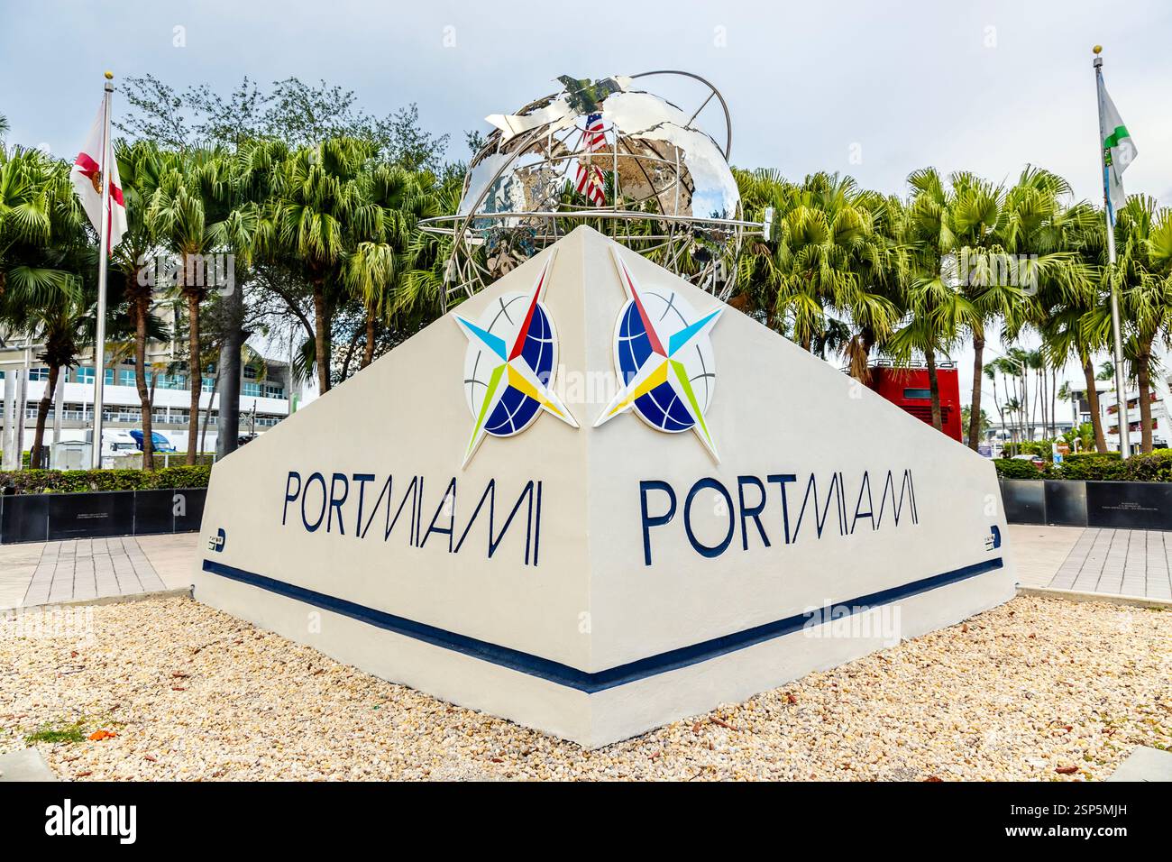 Pioneers Walk Memorial à PortMiami Entrance célébrant l'ascension de Miami comme une porte d'entrée mondiale, Miami, Floride, États-Unis Banque D'Images